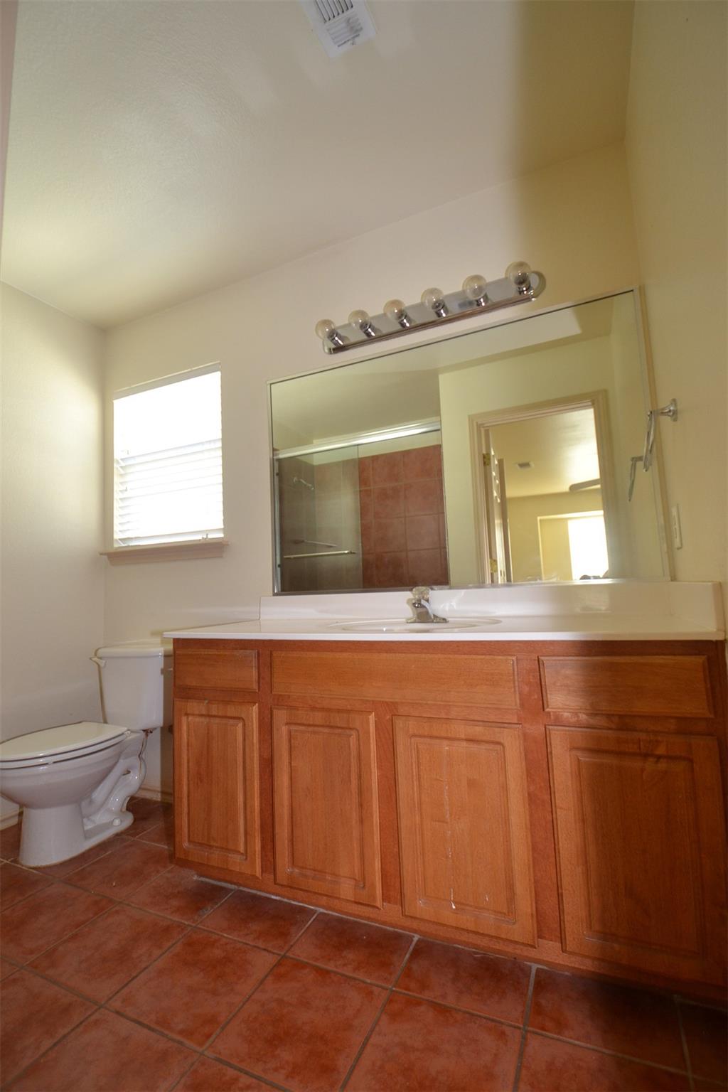 6912 Meador Ave # A, Austin, TX 78752