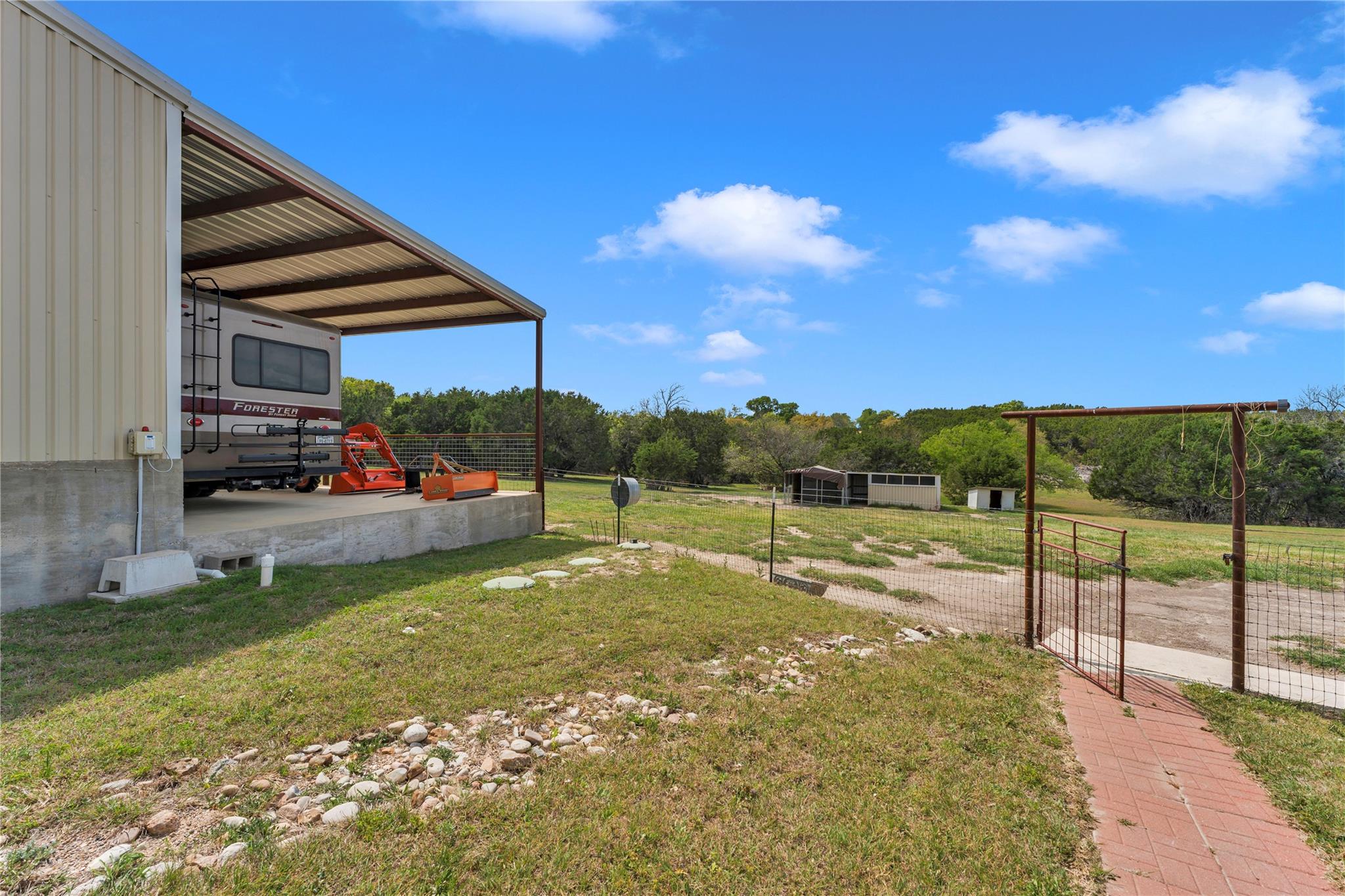 5020 County Road 252, Bertram, TX 78605