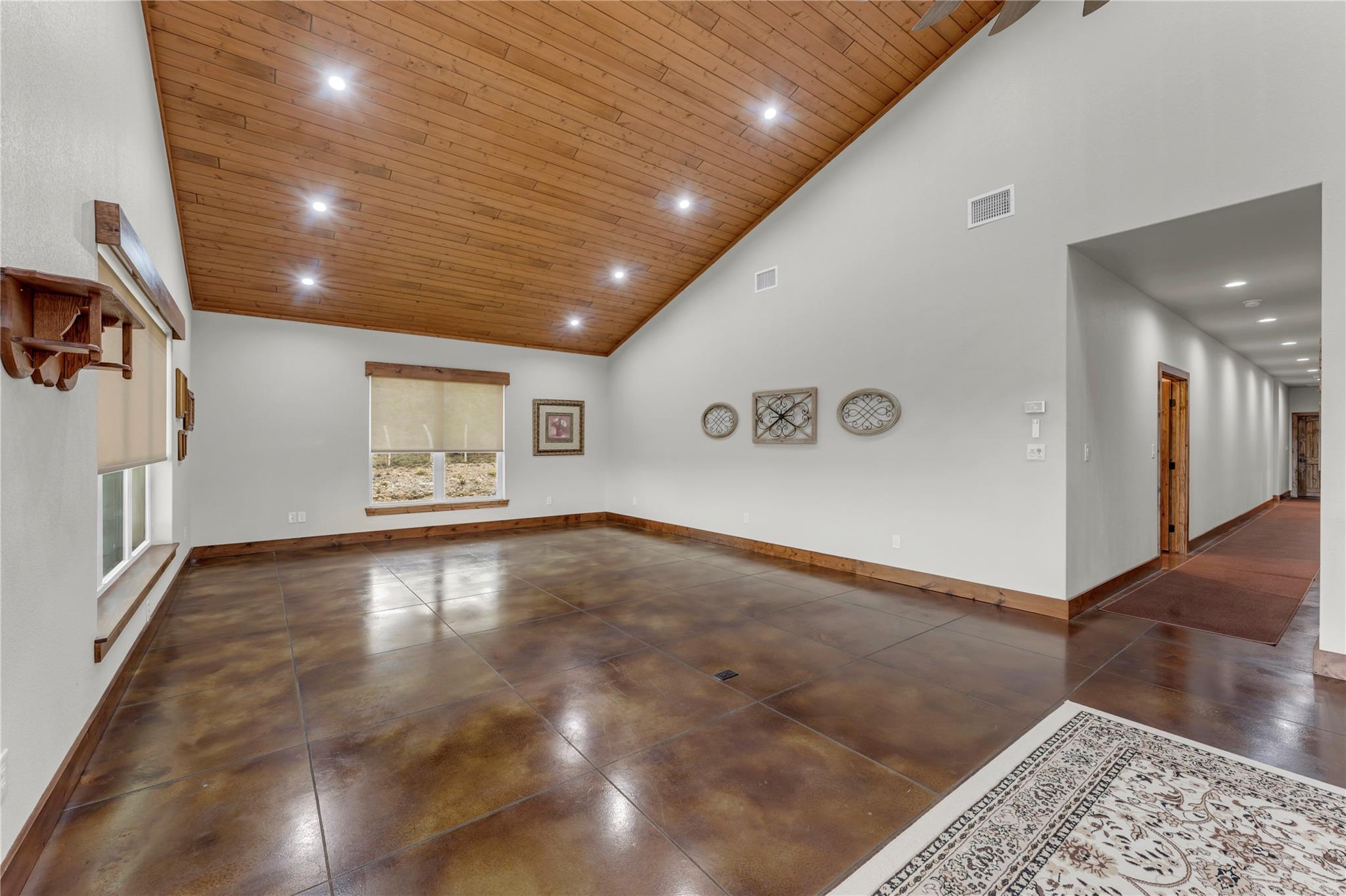 5020 County Road 252, Bertram, TX 78605