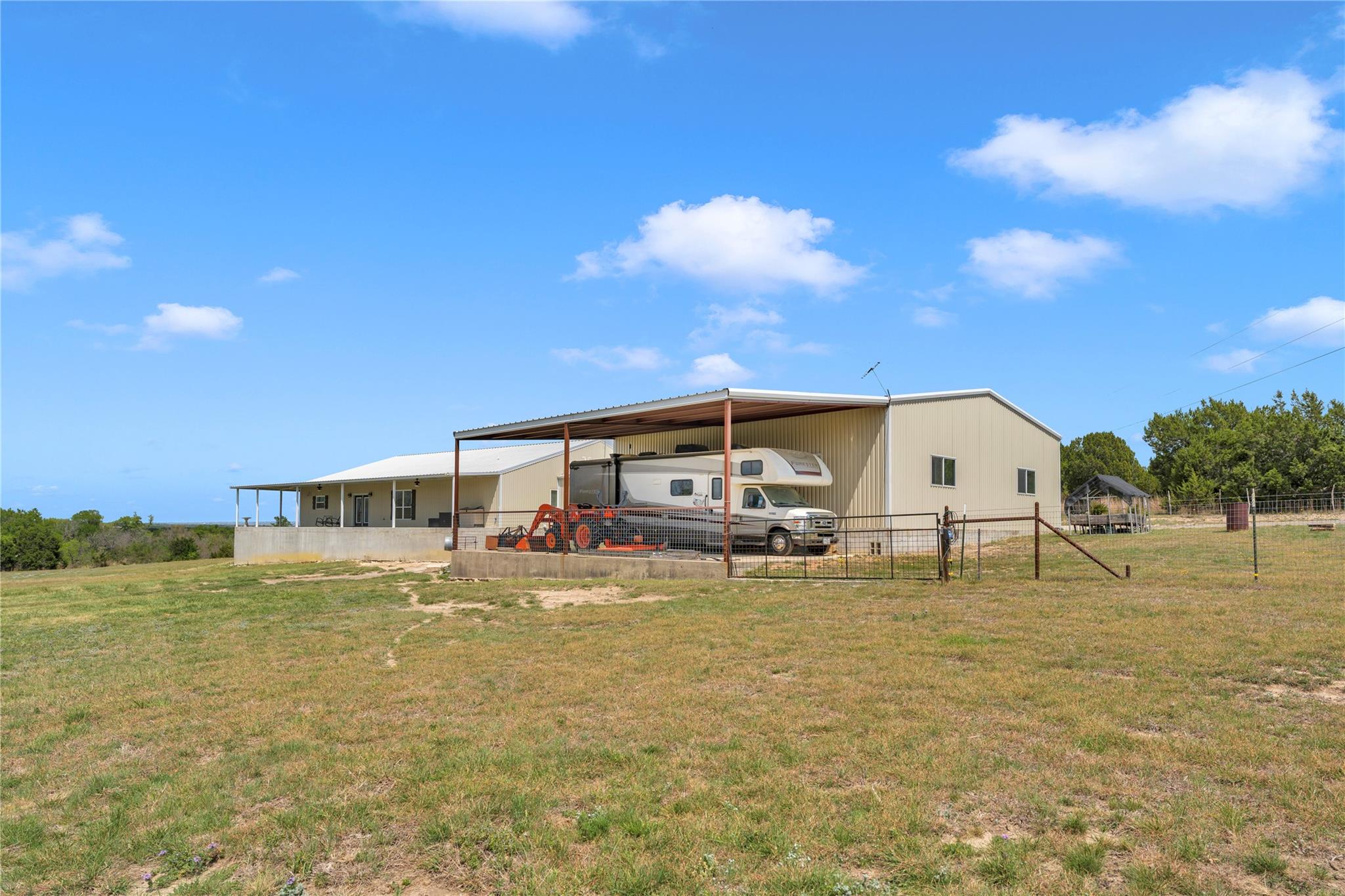 5020 County Road 252, Bertram, TX 78605