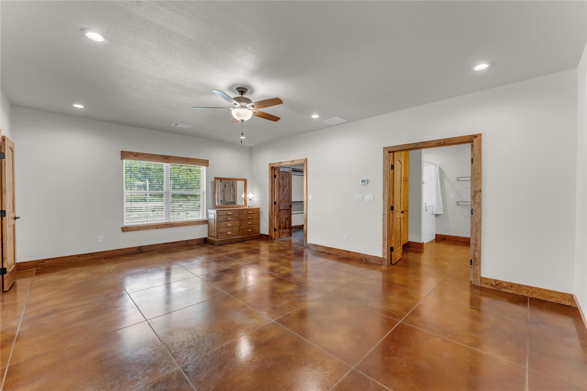 5020 County Road 252, Bertram, TX 78605