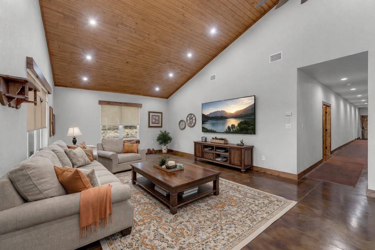 5020 County Road 252, Bertram, TX 78605