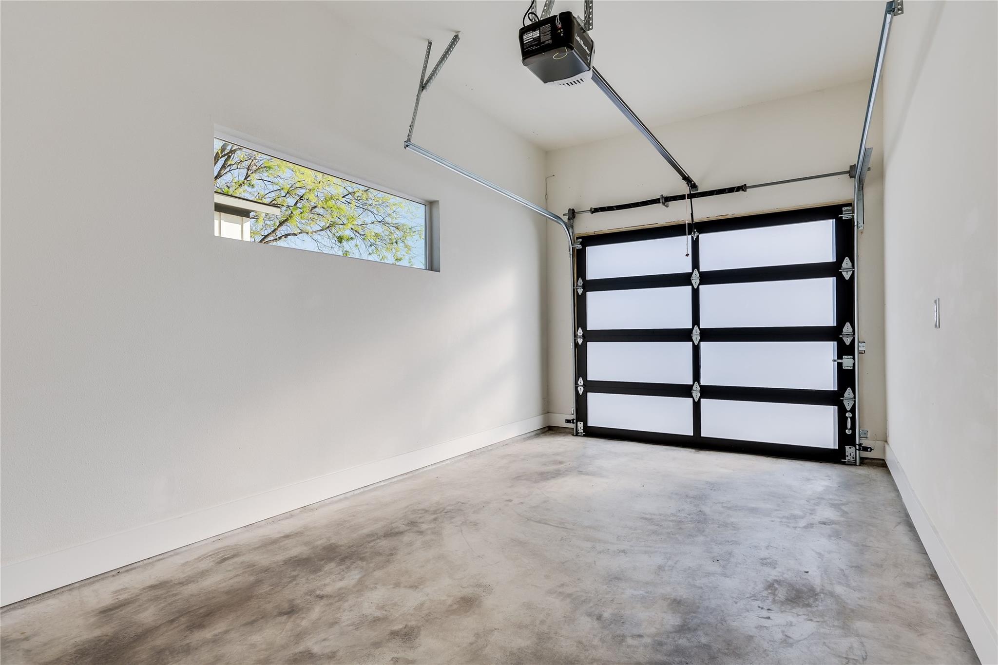 1209 E Saint Johns Ave # A, Austin, TX 78752