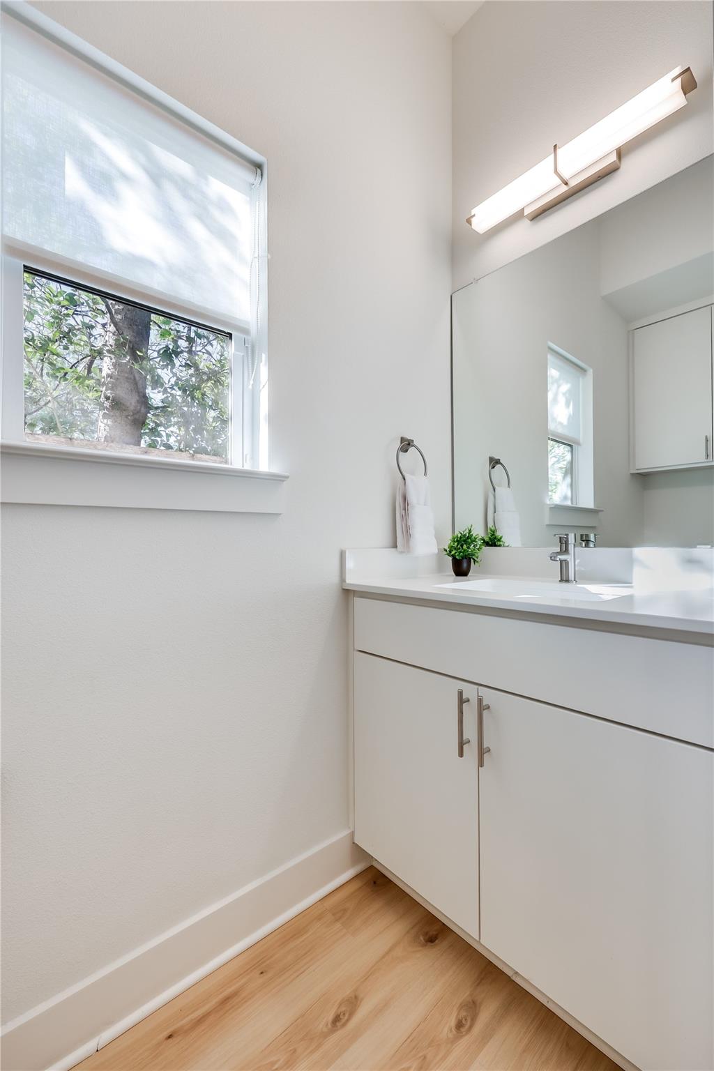 1209 E Saint Johns Ave # A, Austin, TX 78752