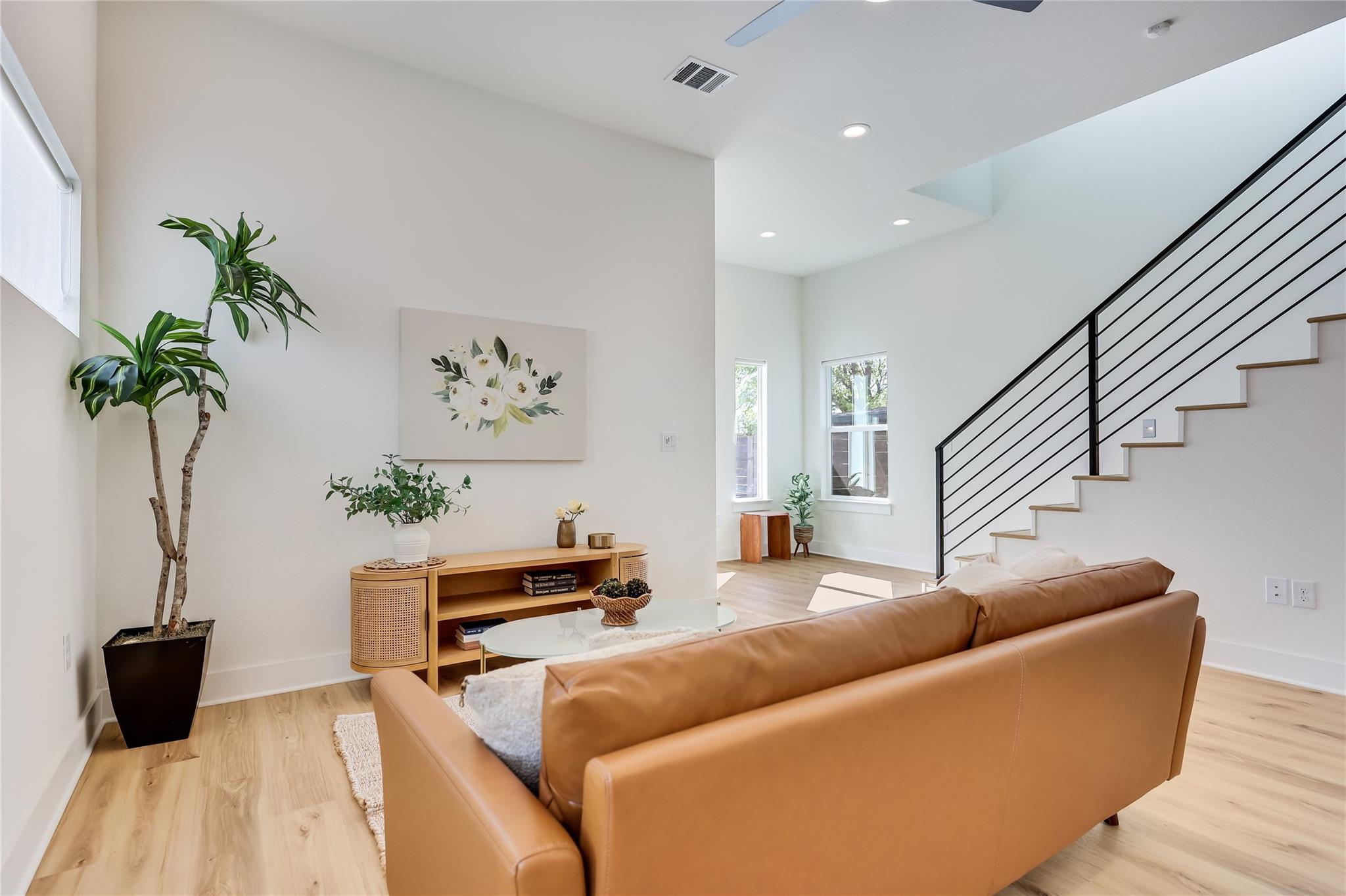 1209 E Saint Johns Ave # A, Austin, TX 78752