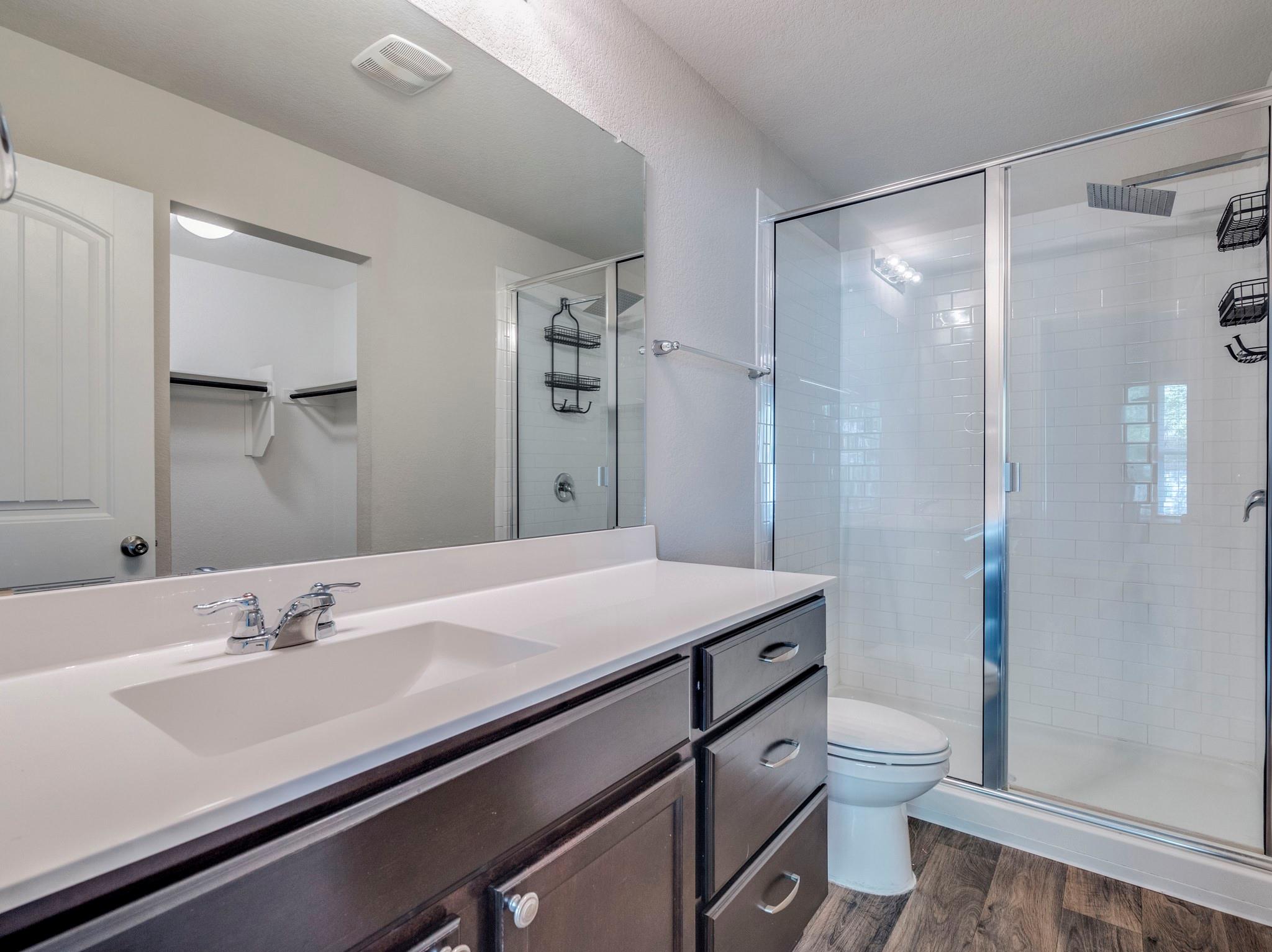 136 Dunlin Ln, Leander, TX 78641