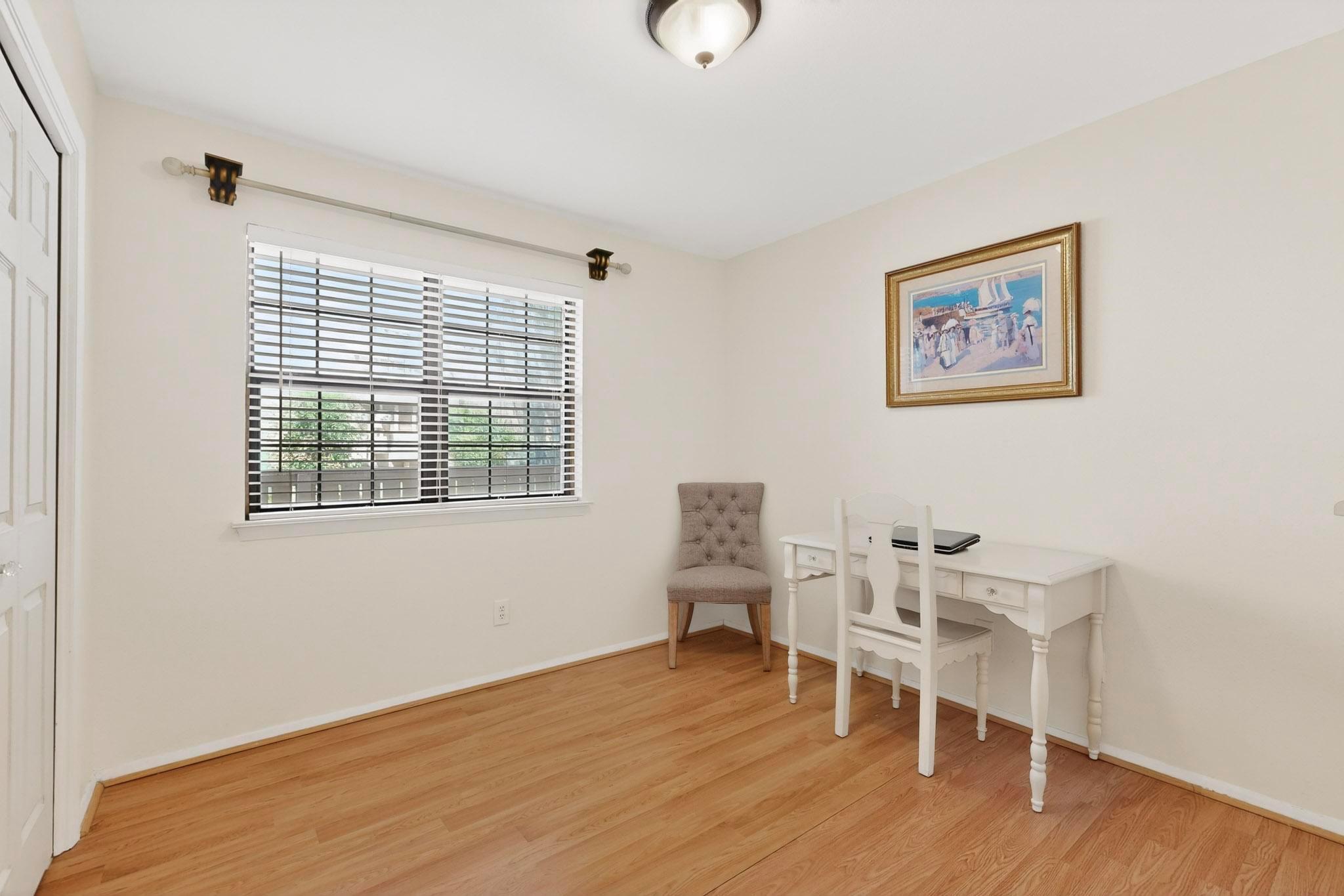 8210 Bent Tree Rd # 104, Austin, TX 78759