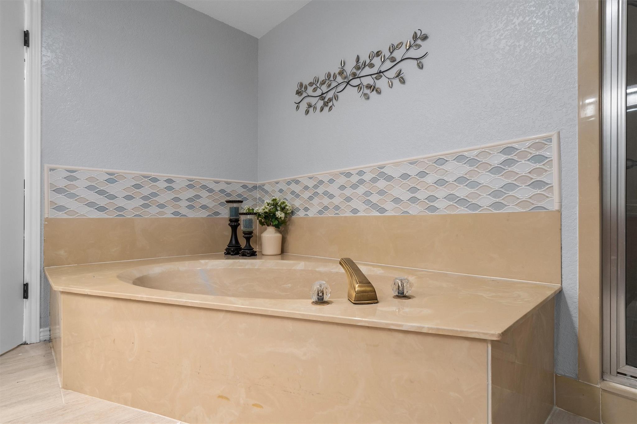 2802 Live Oak St, Round Rock, TX 78681