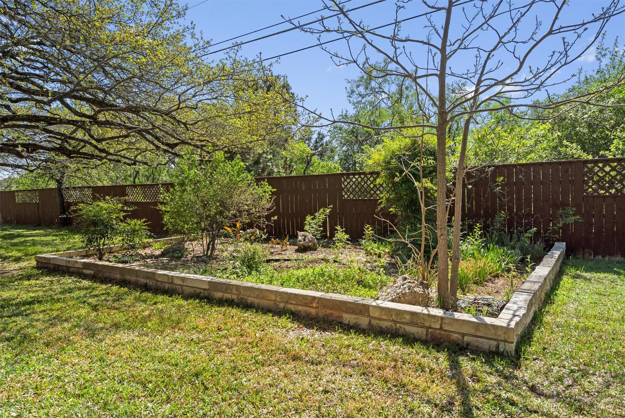 2802 Live Oak St, Round Rock, TX 78681