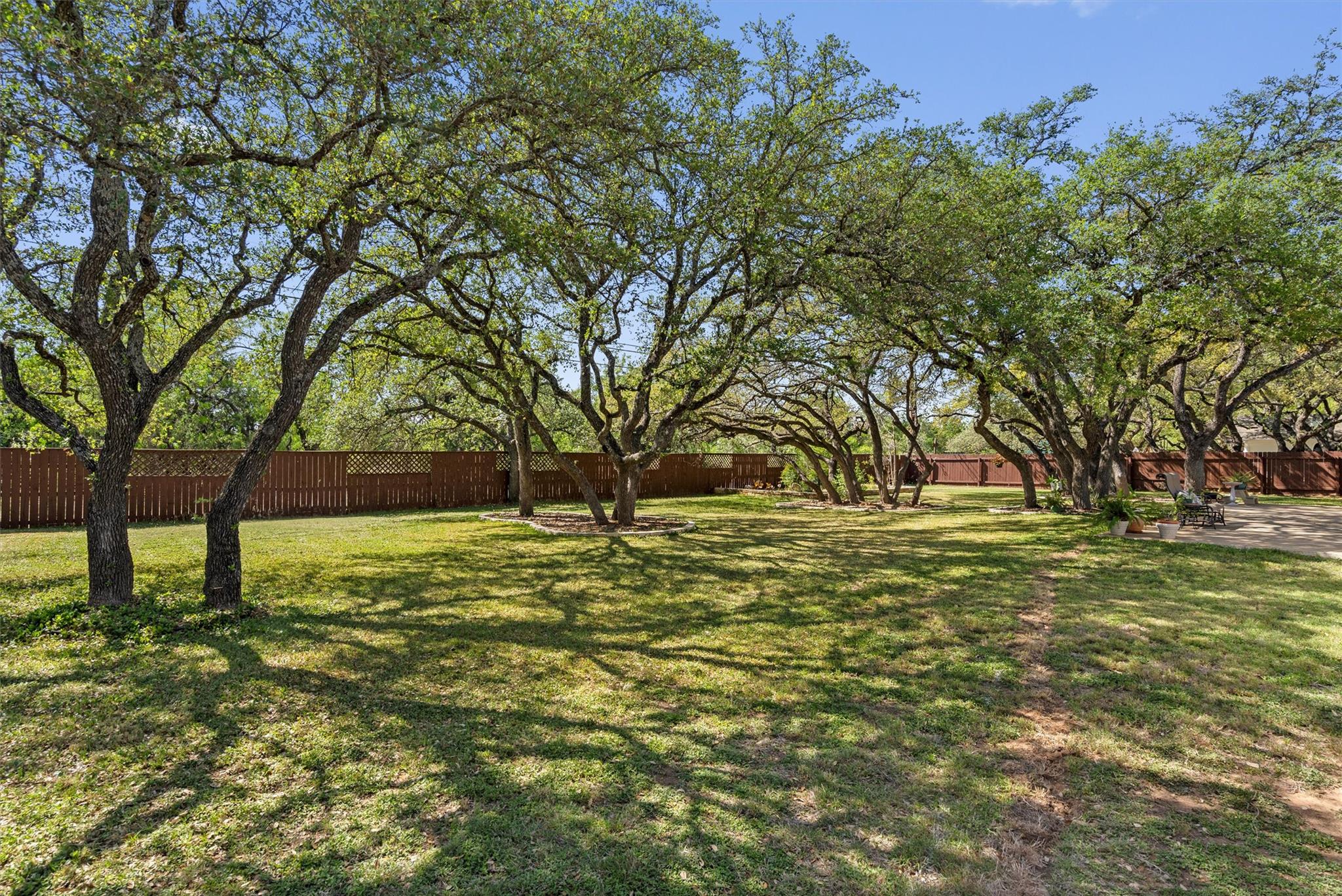 2802 Live Oak St, Round Rock, TX 78681