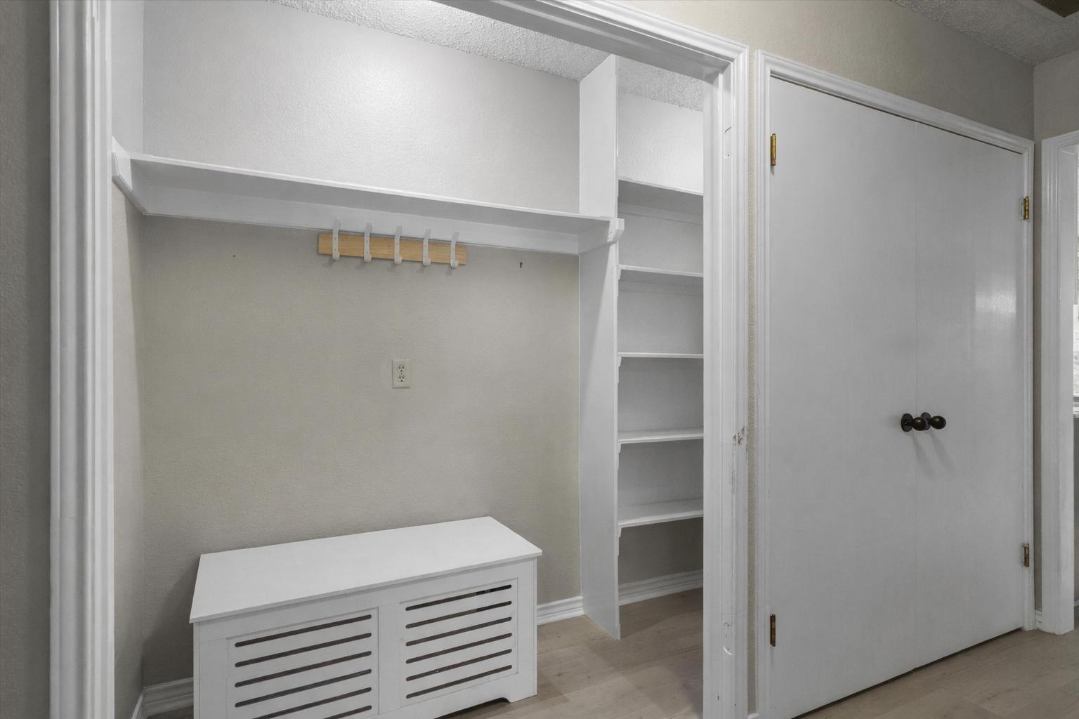 2802 Live Oak St, Round Rock, TX 78681