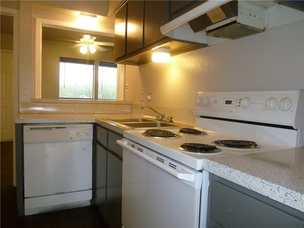 3000 Guadalupe St # 313, Austin, TX 78705