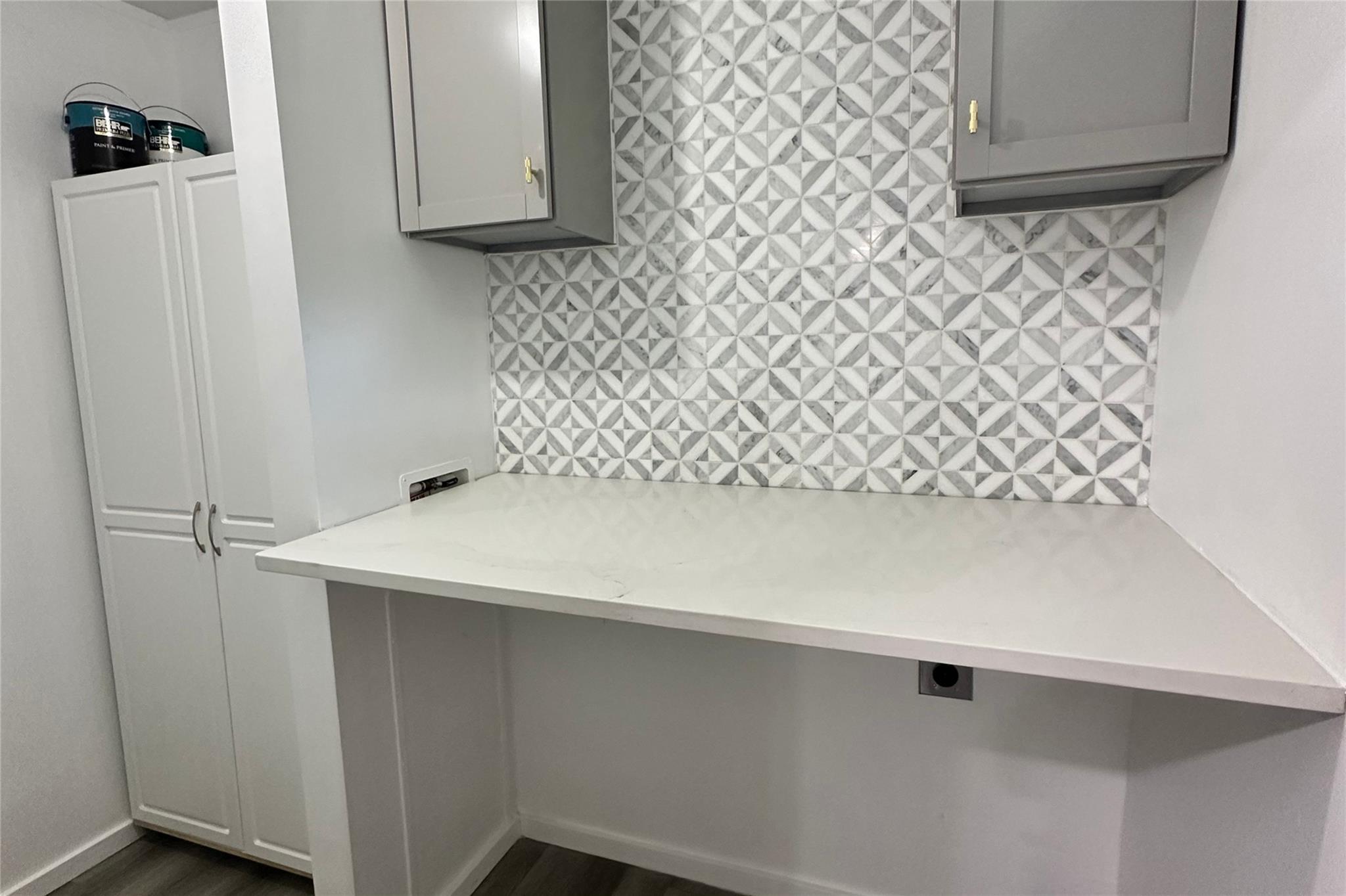 1601 E Slaughter Ln # 464, Austin, TX 78747