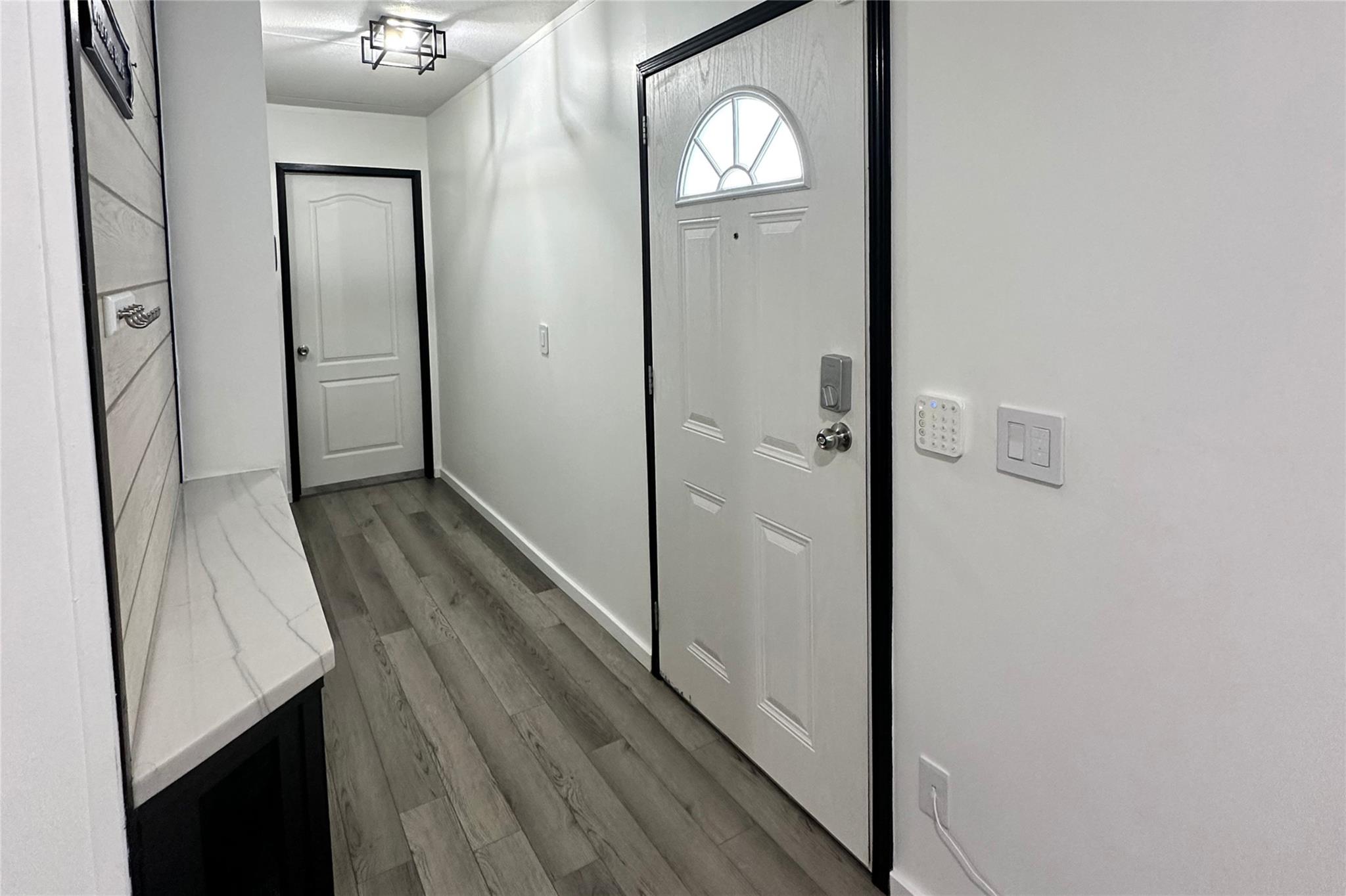 1601 E Slaughter Ln # 464, Austin, TX 78747