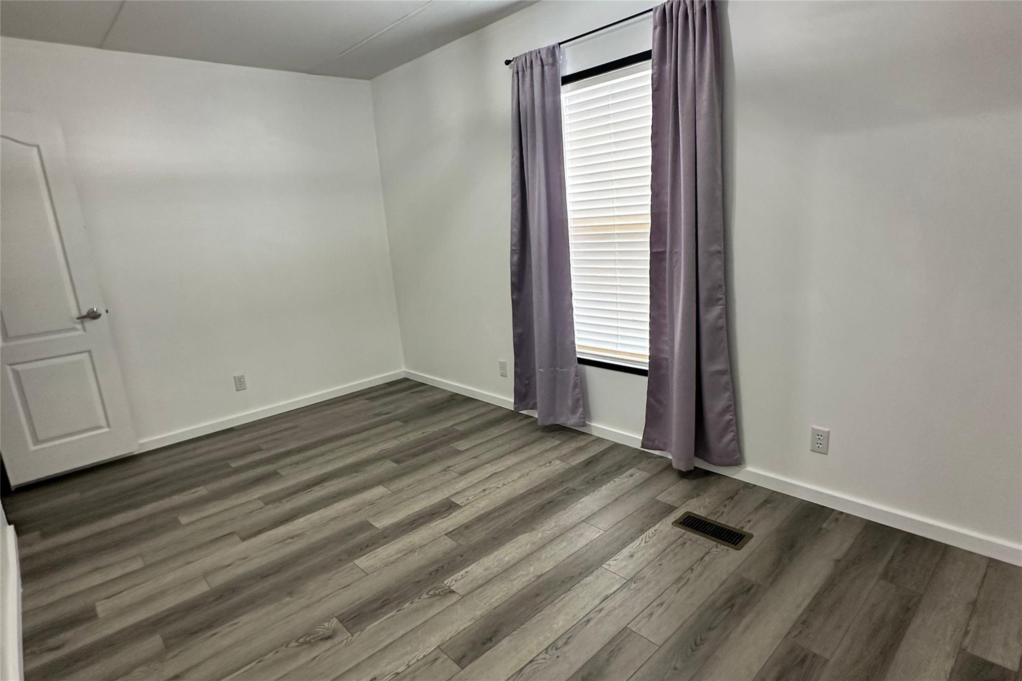 1601 E Slaughter Ln # 464, Austin, TX 78747