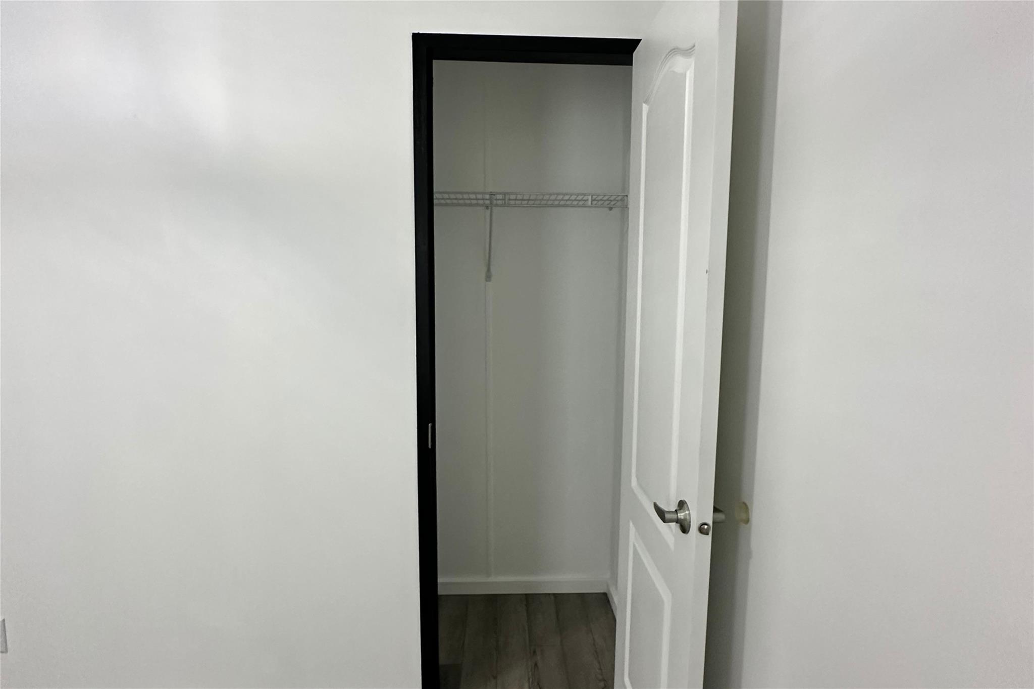 1601 E Slaughter Ln # 464, Austin, TX 78747