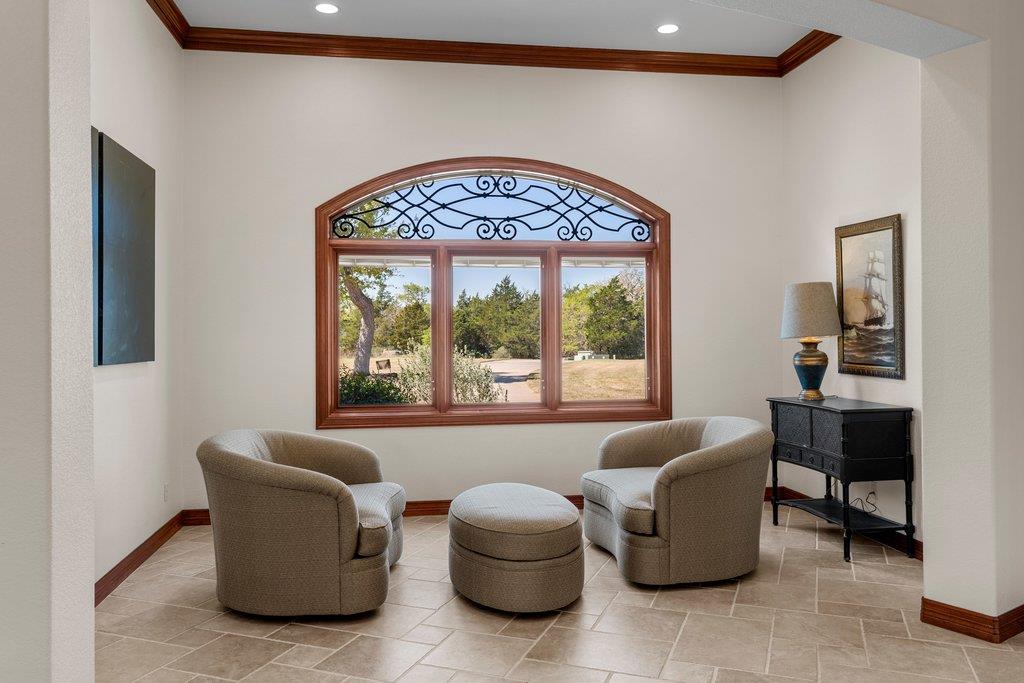 353 Stephen F Austin Blvd, Bastrop, TX 78602