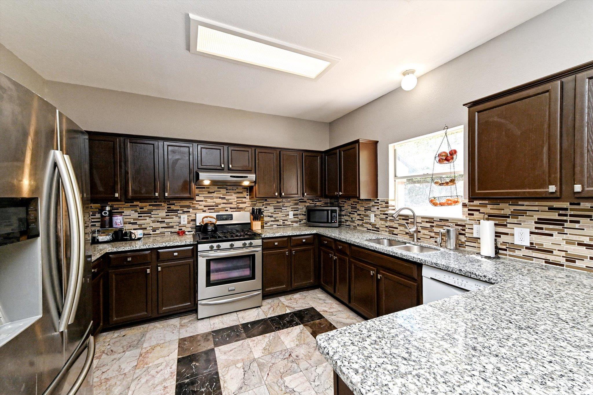 2813 Cortez Dr, Cedar Park, TX 78613