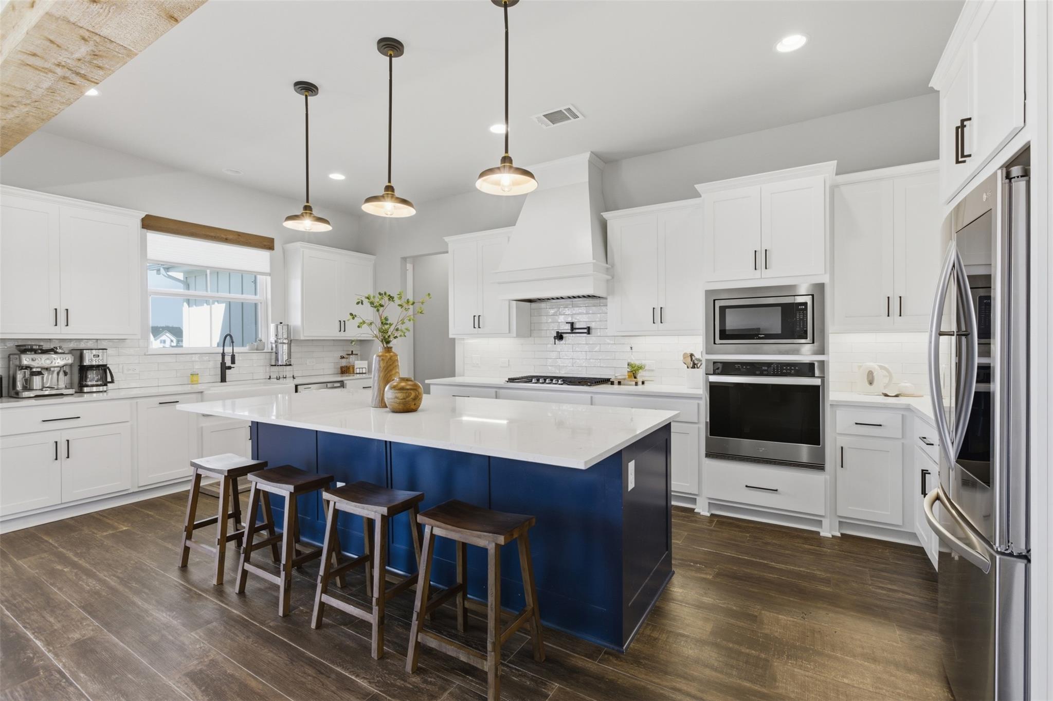 300 County Road 220, Florence, TX 76527