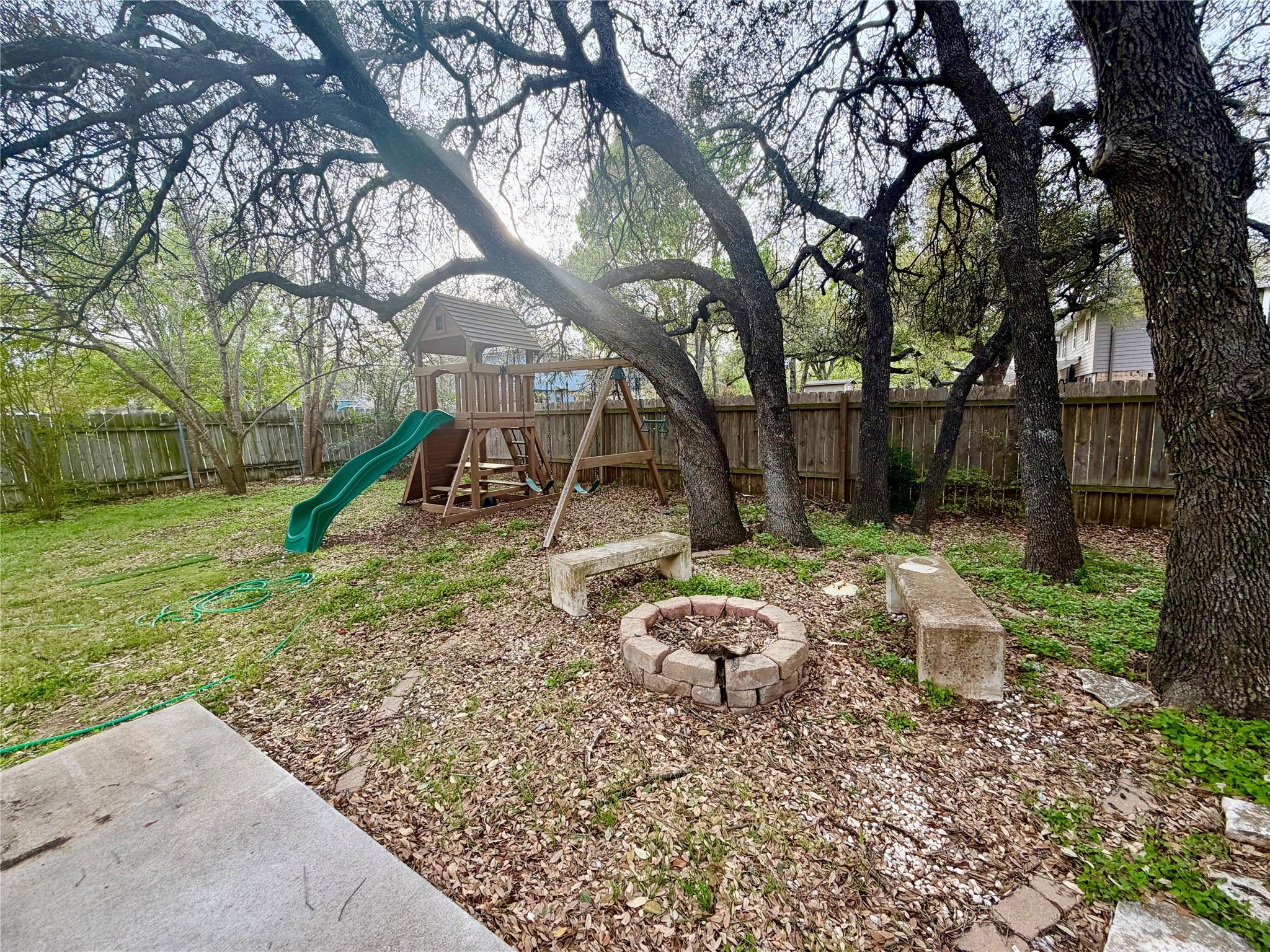 17844 Park Valley Dr, Round Rock, TX 78681