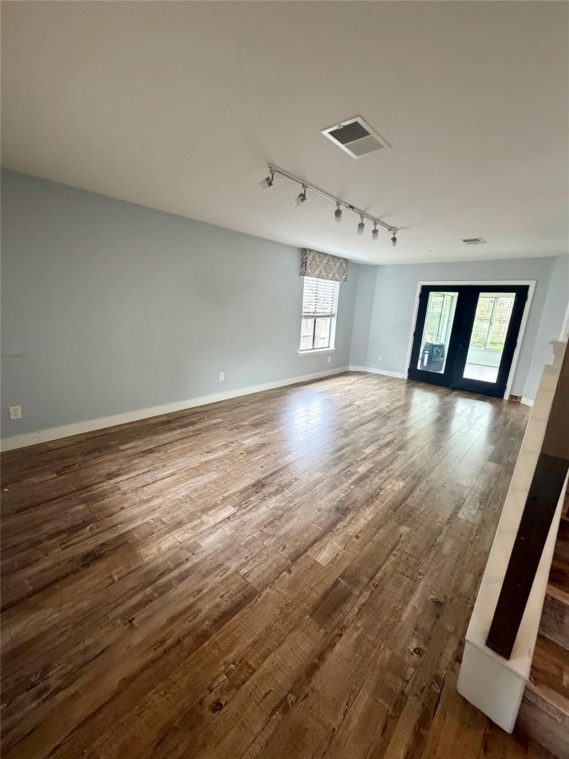 17844 Park Valley Dr, Round Rock, TX 78681