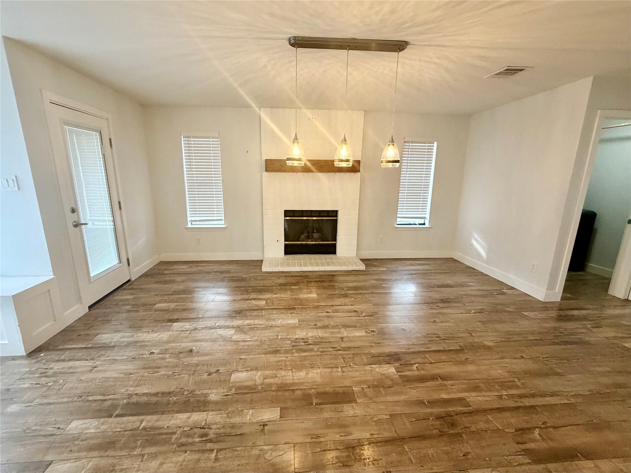 17844 Park Valley Dr, Round Rock, TX 78681