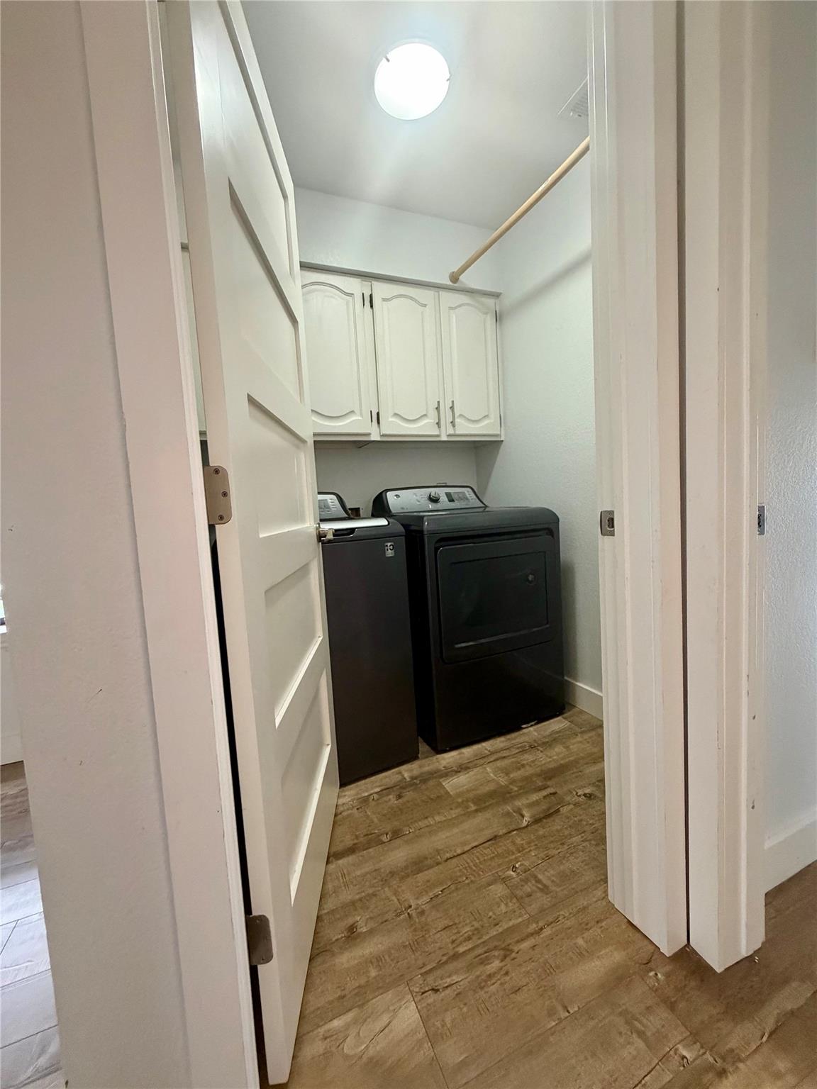 17844 Park Valley Dr, Round Rock, TX 78681