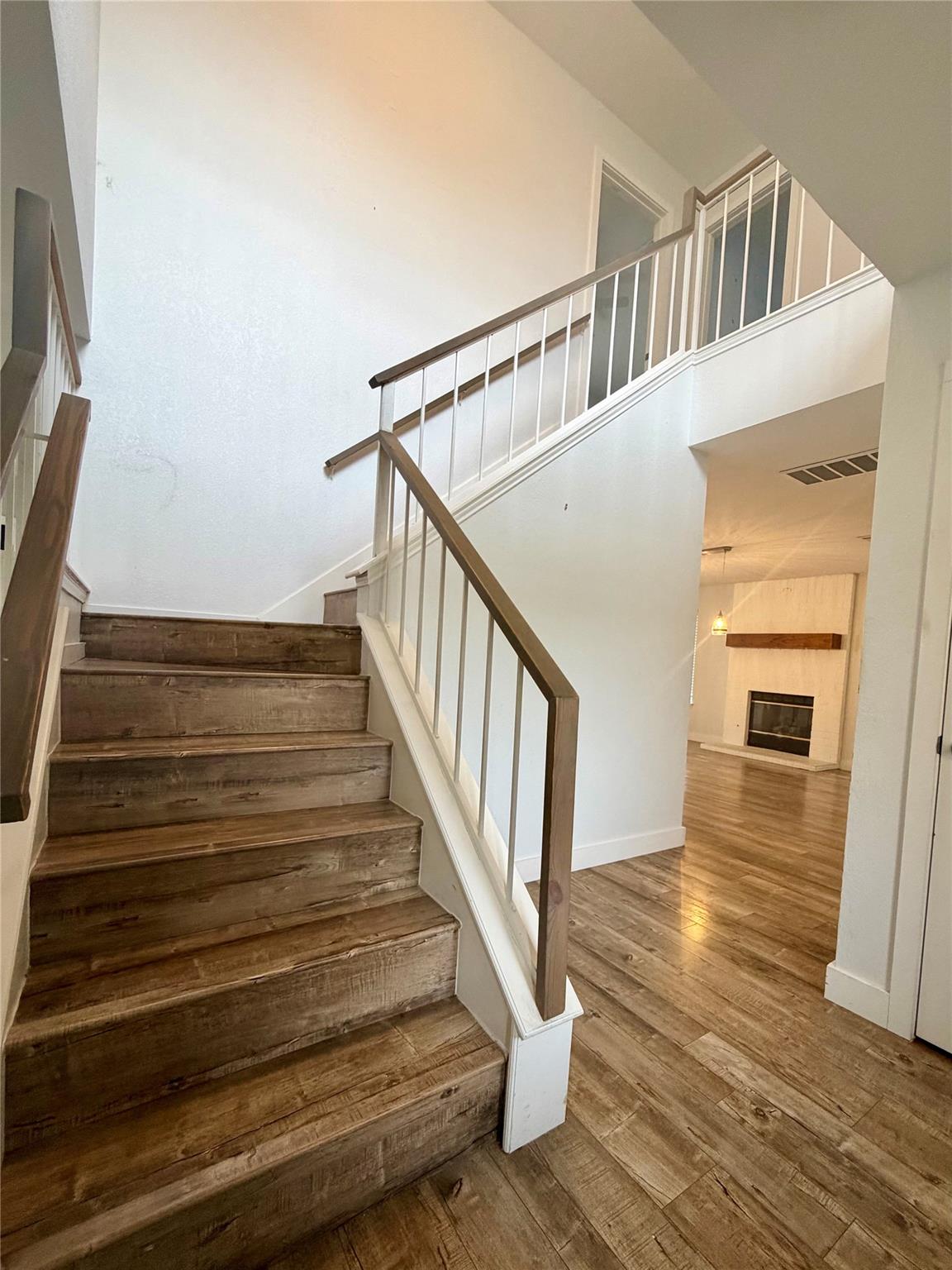 17844 Park Valley Dr, Round Rock, TX 78681