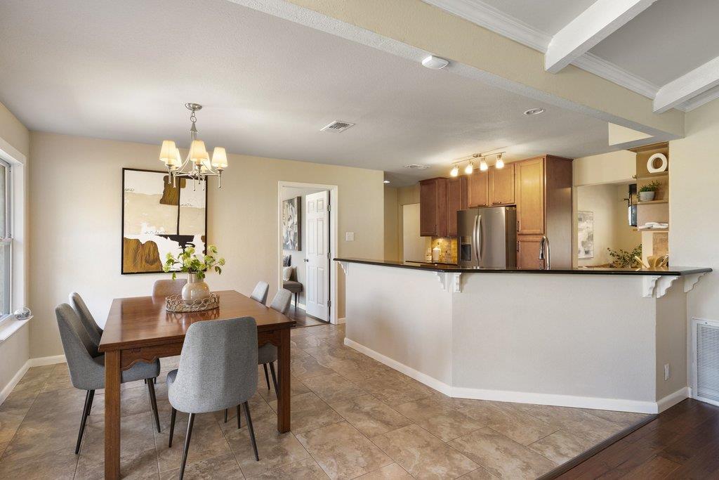 8910 Sam Carter Dr, Austin, TX 78736