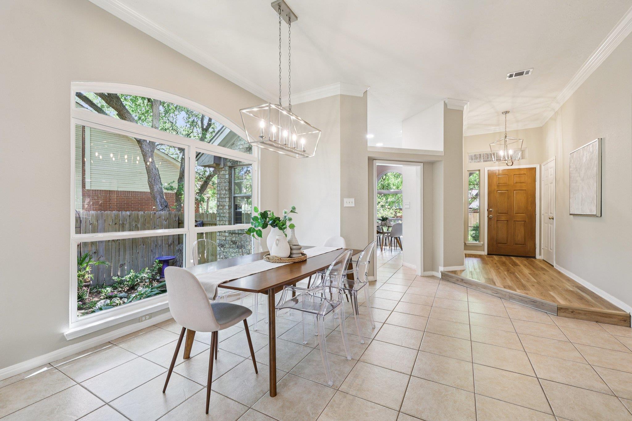 7304 John Blocker Dr, Austin, TX 78749