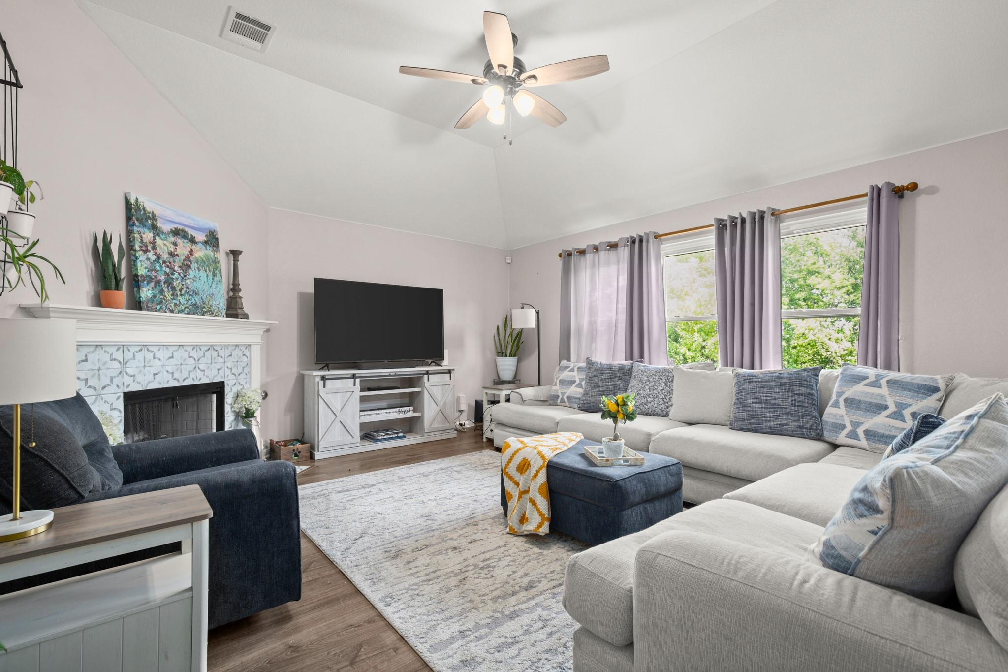 903 Plumbago Dr, Pflugerville, TX 78660