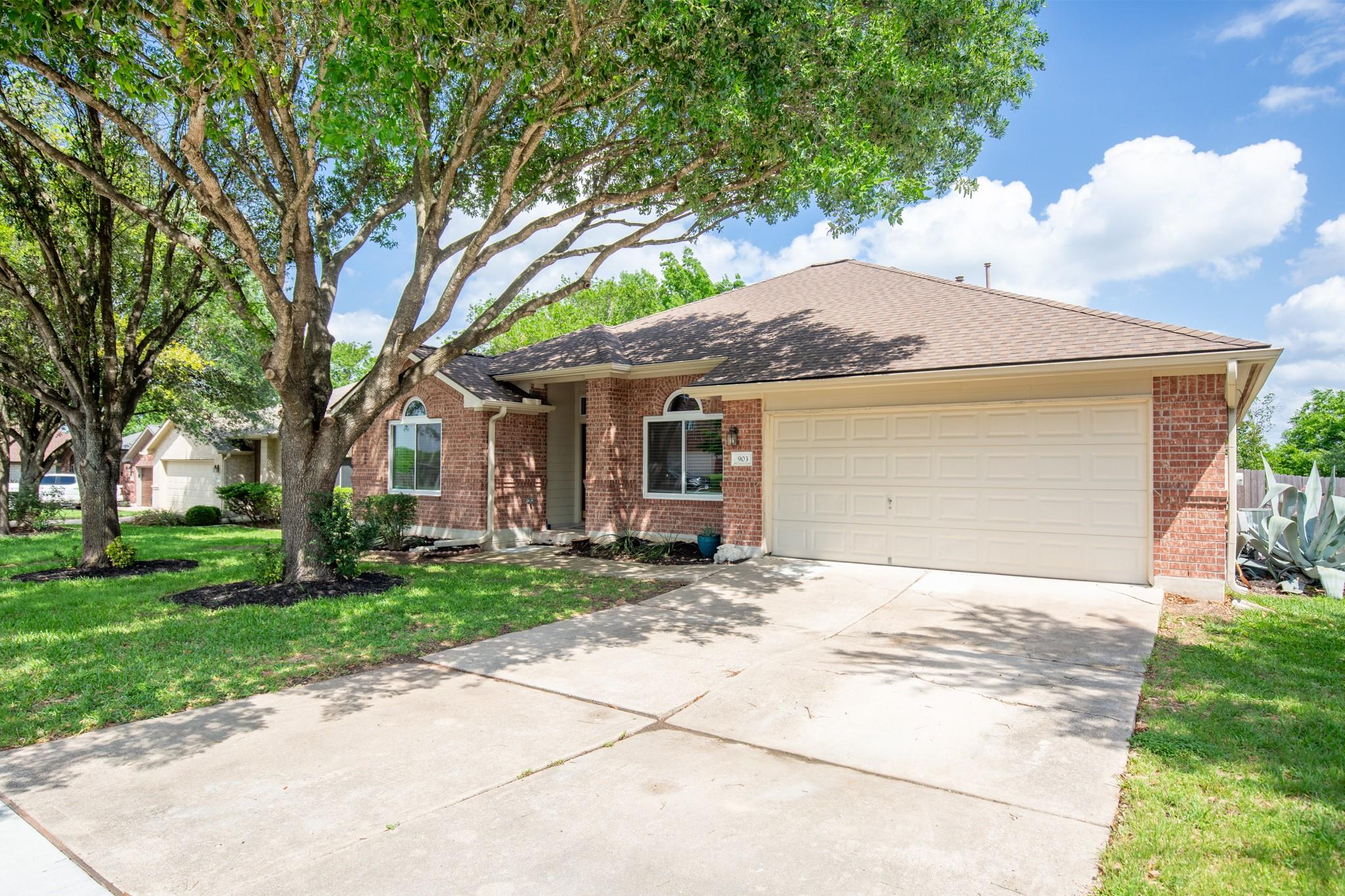 903 Plumbago Dr, Pflugerville, TX 78660