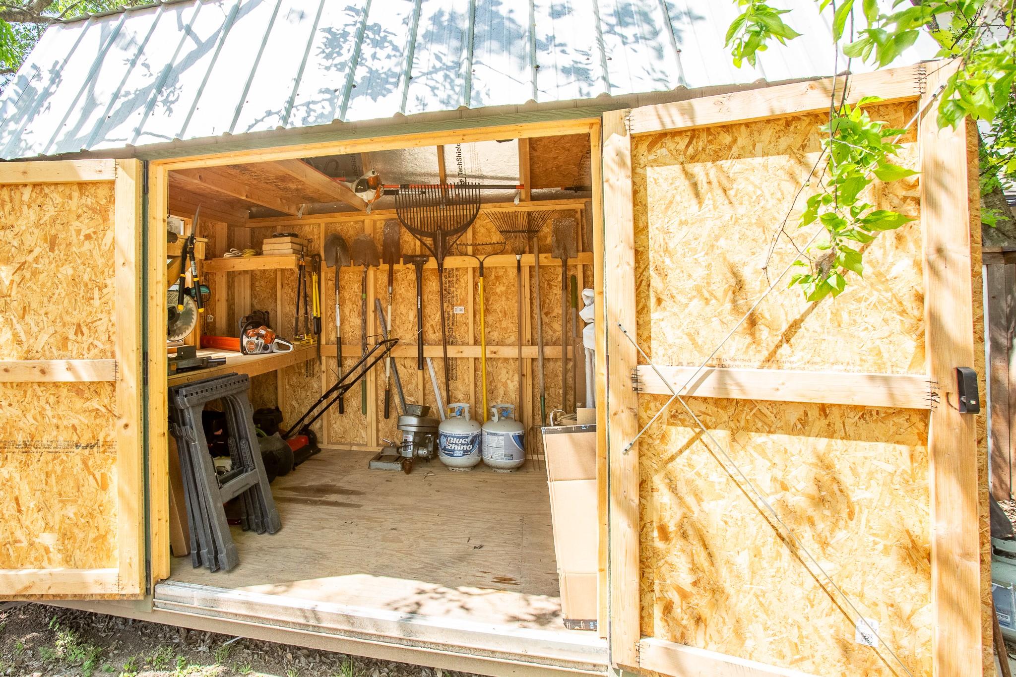 914 Bret Ln, Austin, TX 78721