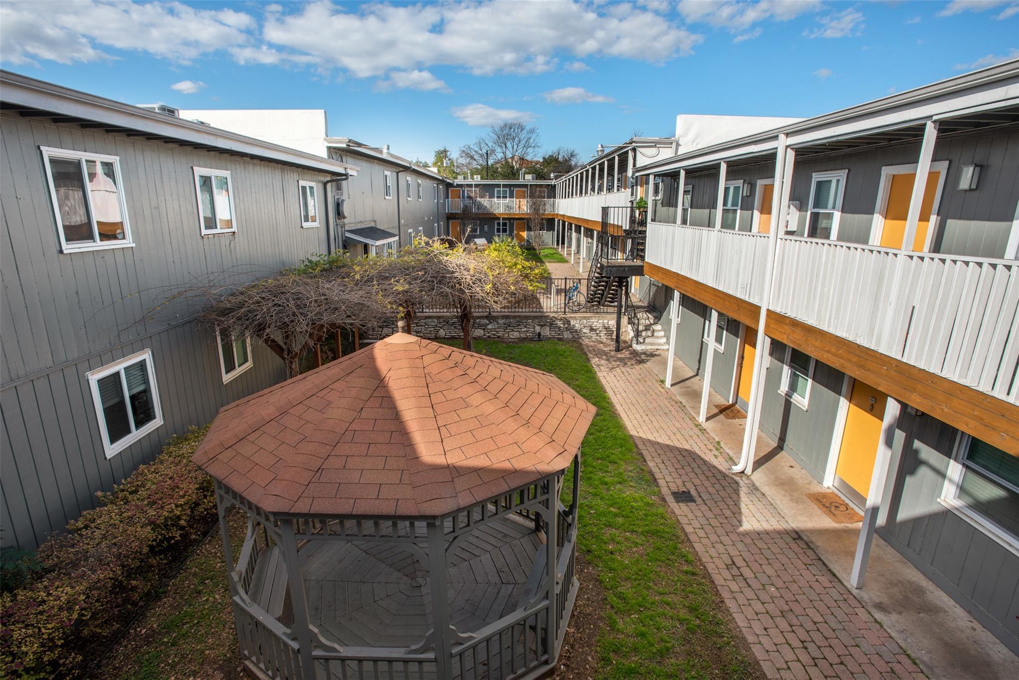 2401 Manor Rd # 209, Austin, TX 78722