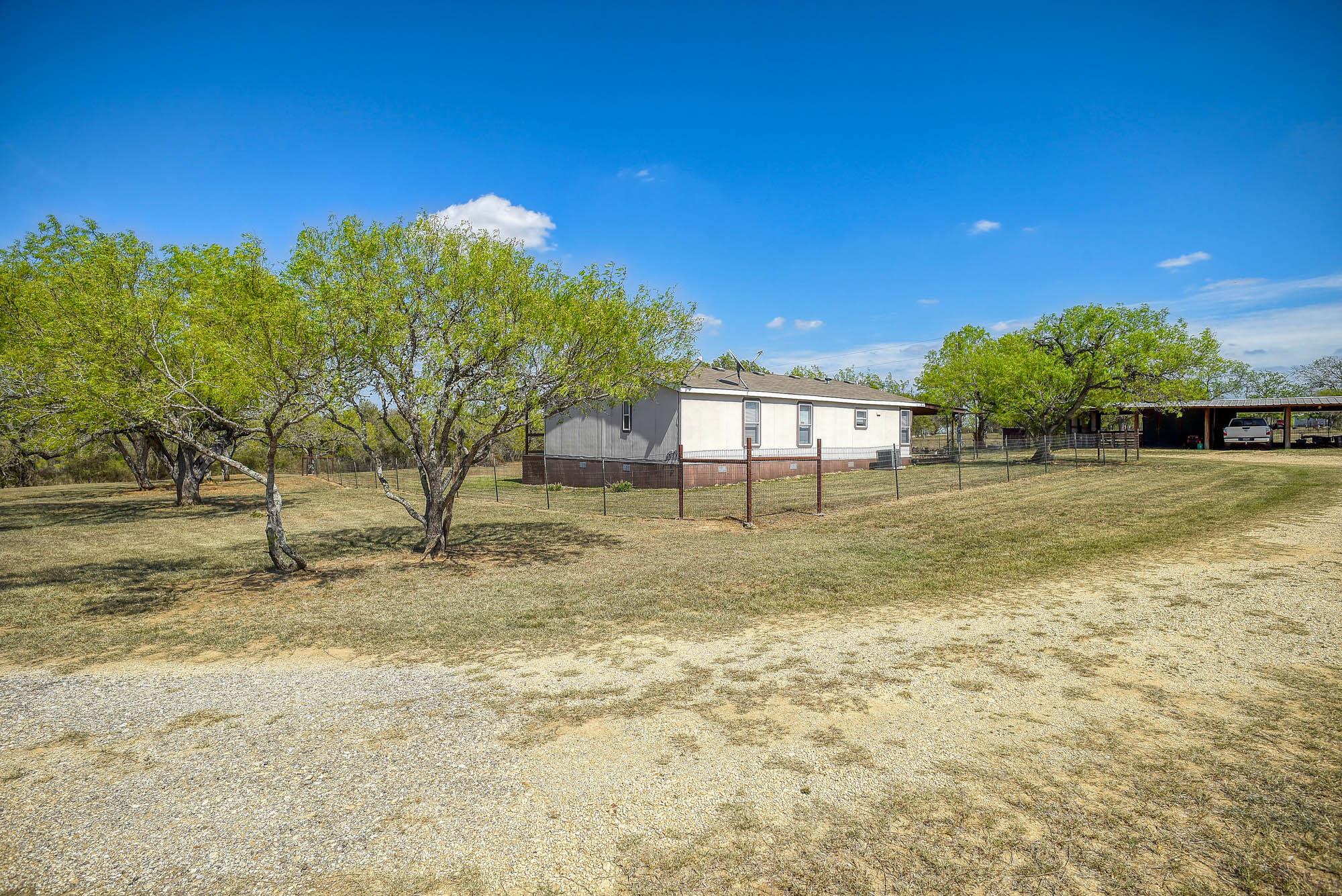 4495 Taylorsville Rd, Red Rock, TX 78662
