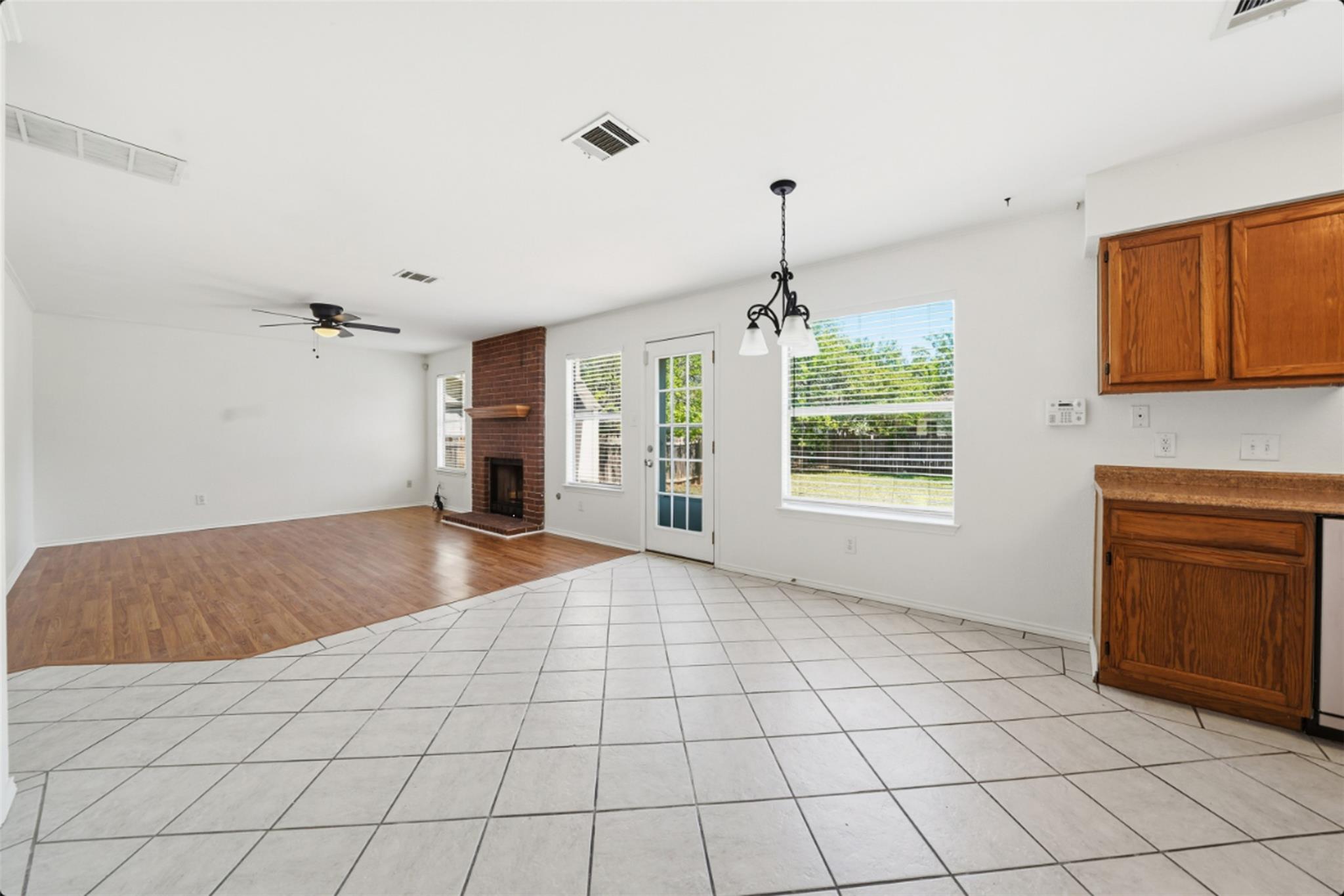 1002 Dover Pass, Cedar Park, TX 78613