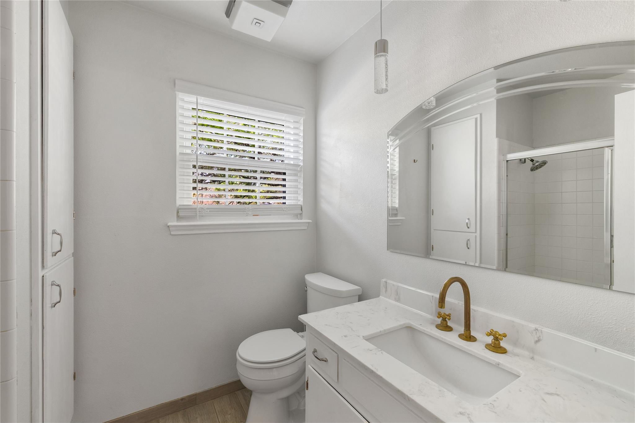 2403 Comburg Castle Way, Austin, TX 78748