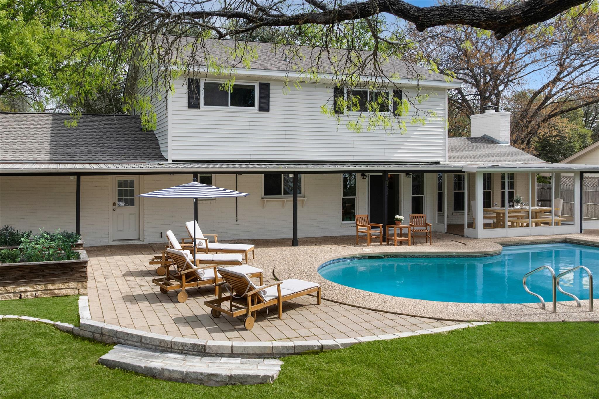 2403 Comburg Castle Way, Austin, TX 78748