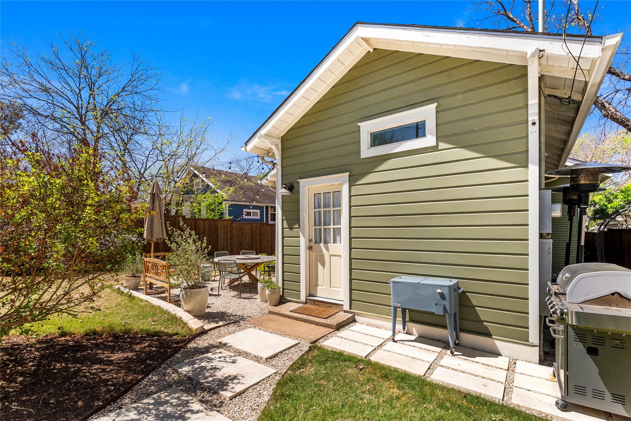 1809 Nickerson St, Austin, TX 78704