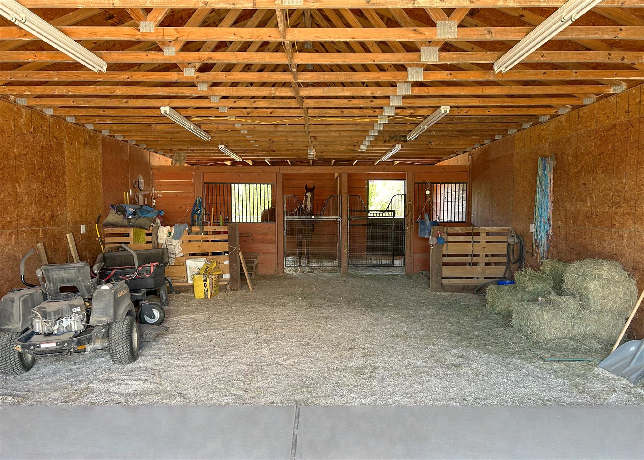 1051 Trailhead Cir, Dripping Springs, TX 78620