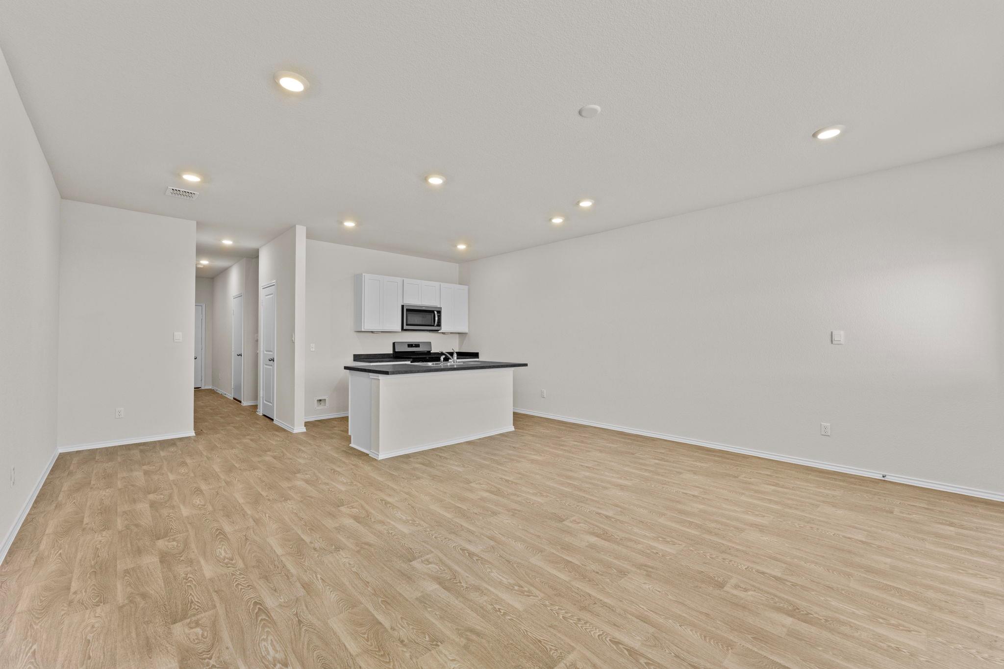 132 Kendall Ln, Maxwell, TX 78656