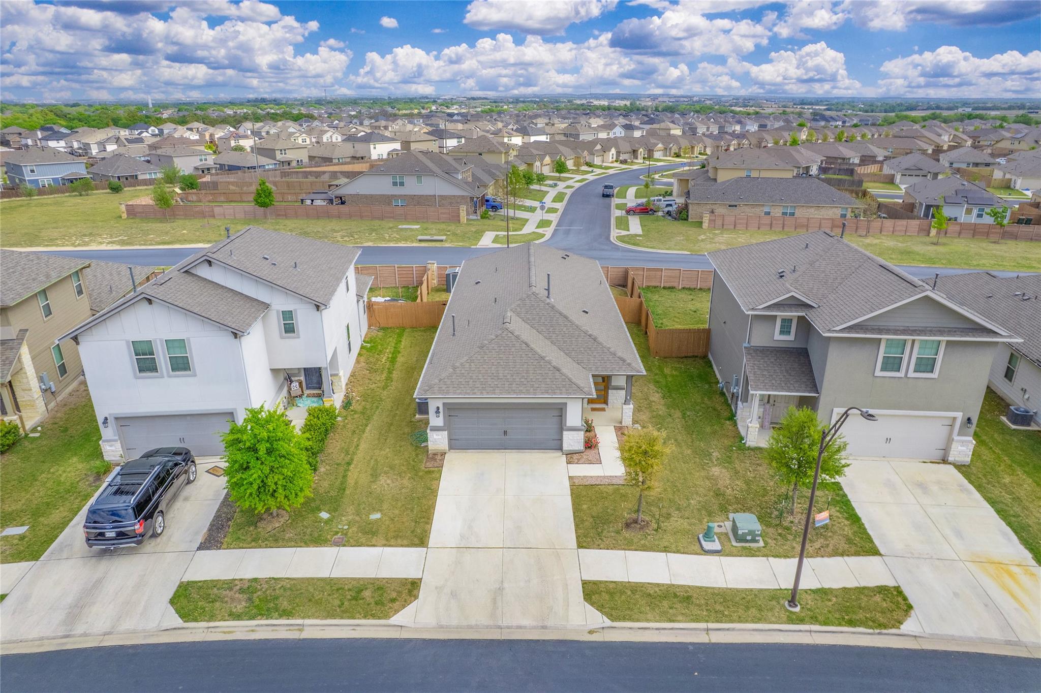 521 Rearing Mare Pass, Georgetown, TX 78626