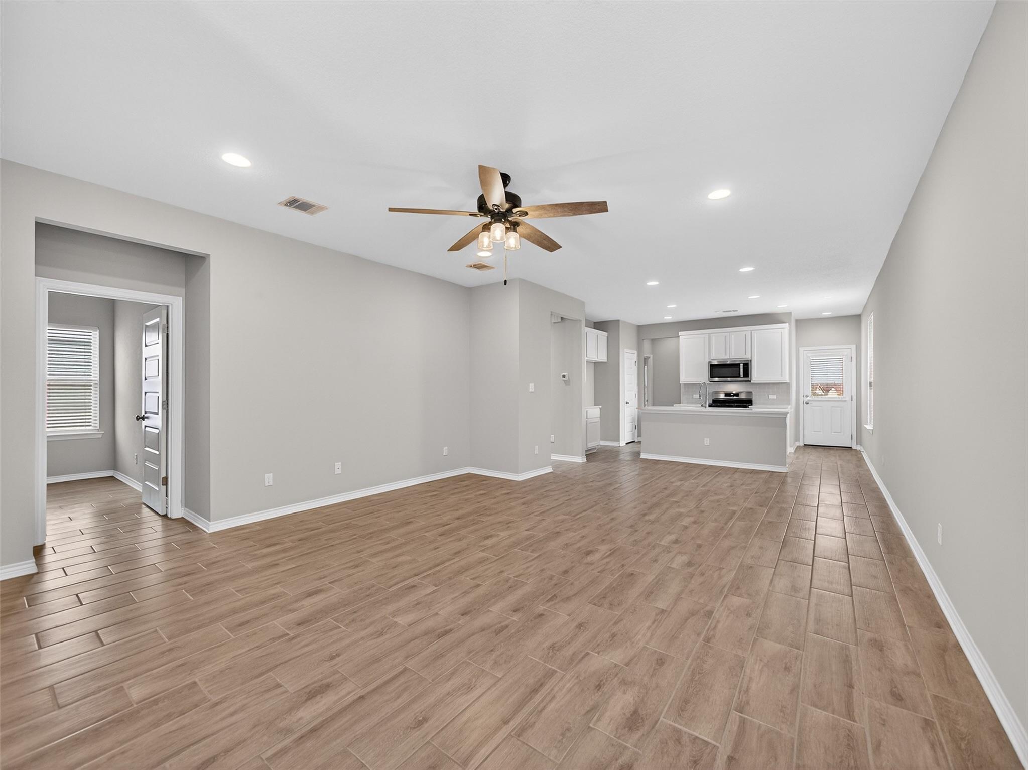 521 Rearing Mare Pass, Georgetown, TX 78626