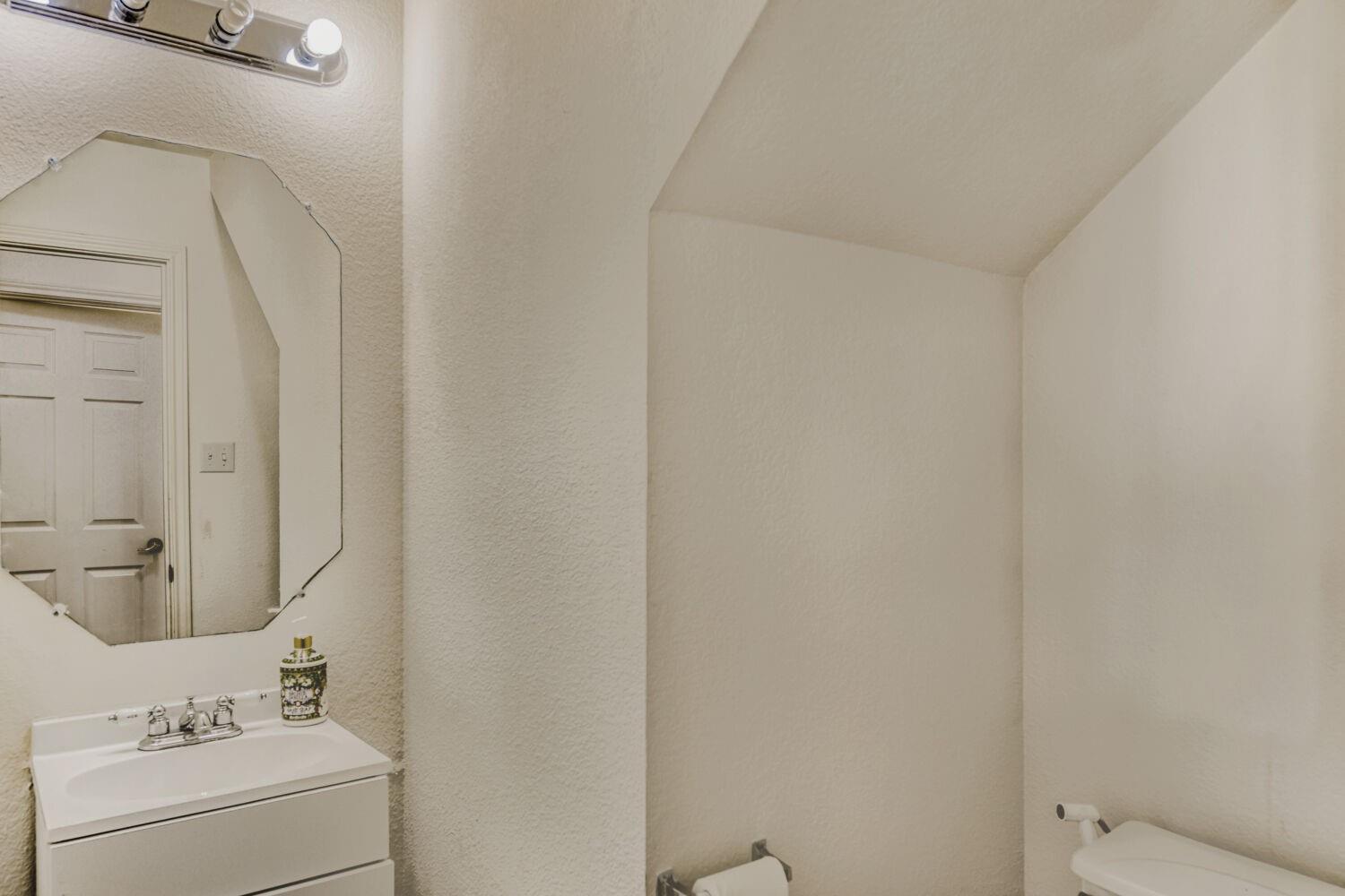 14716 Lipton Ln, Pflugerville, TX 78660