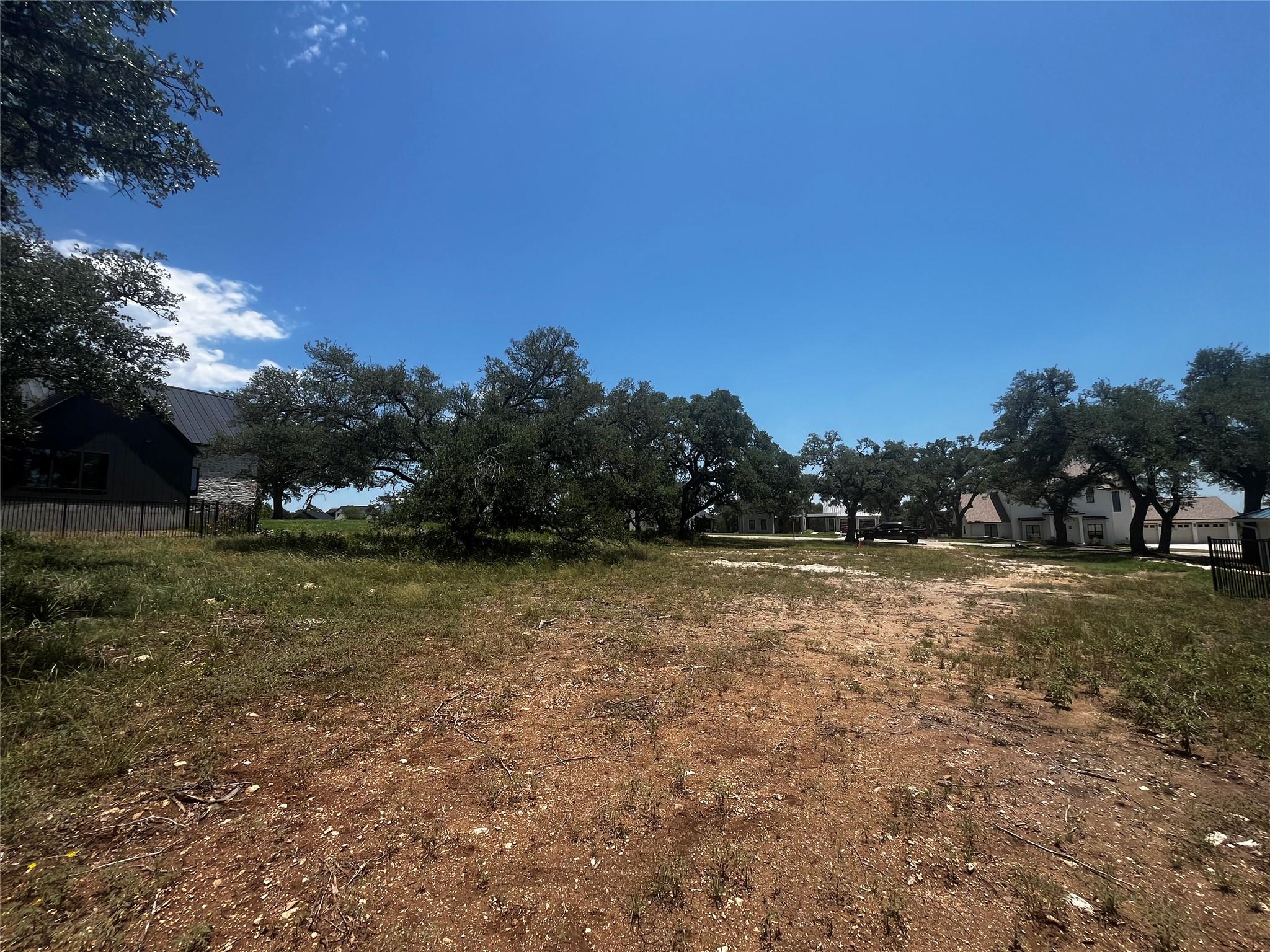 175 Charro Vista Dr, Driftwood, TX 78619