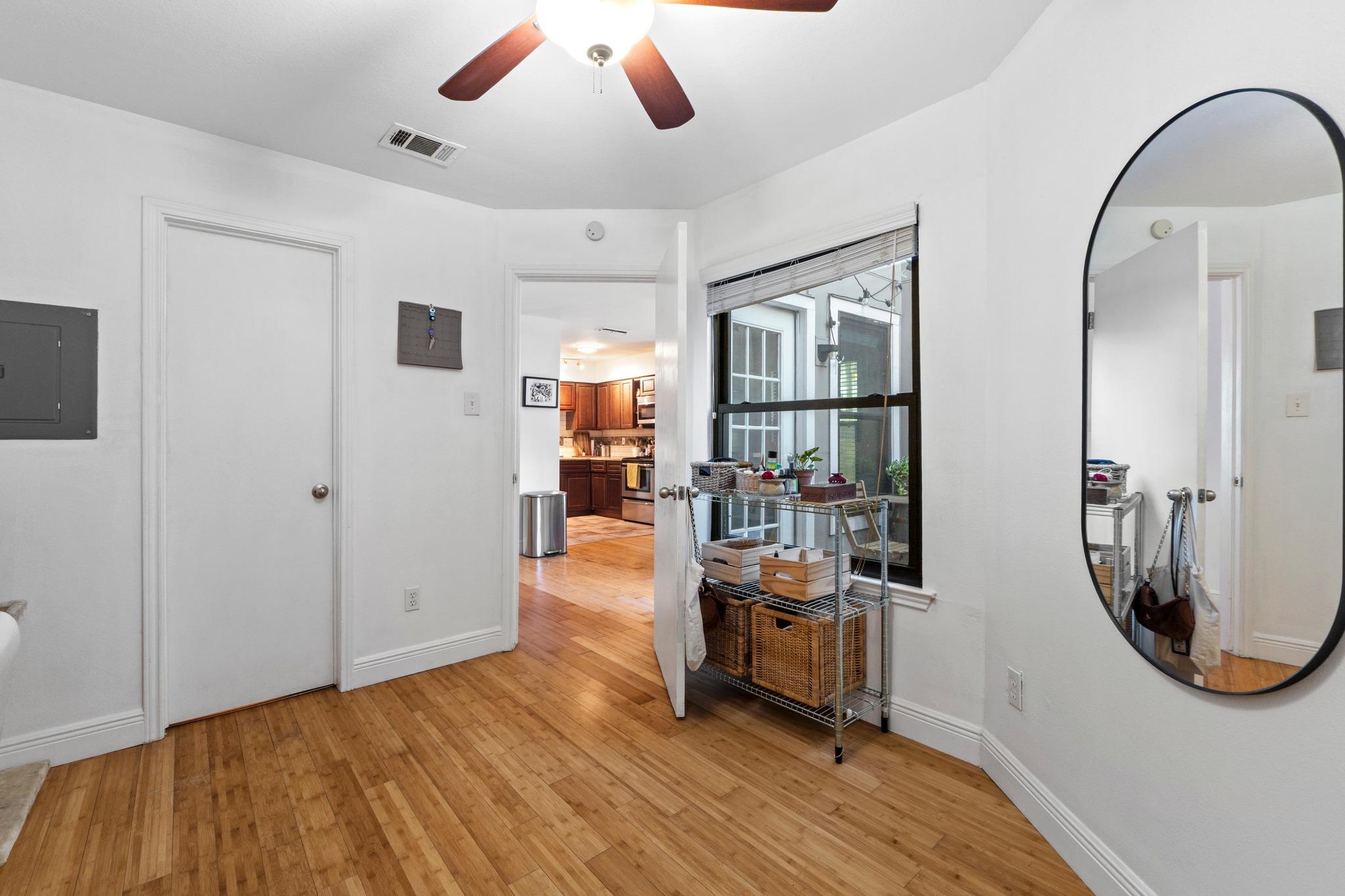 1750 Timber Ridge Rd # 102, Austin, TX 78741