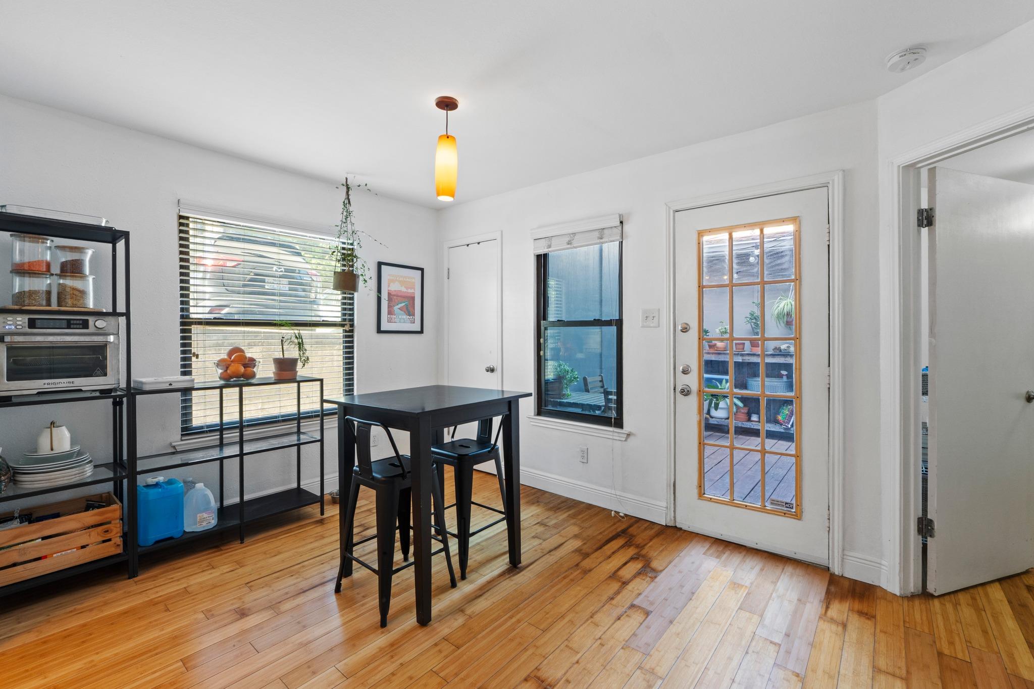 1750 Timber Ridge Rd # 102, Austin, TX 78741