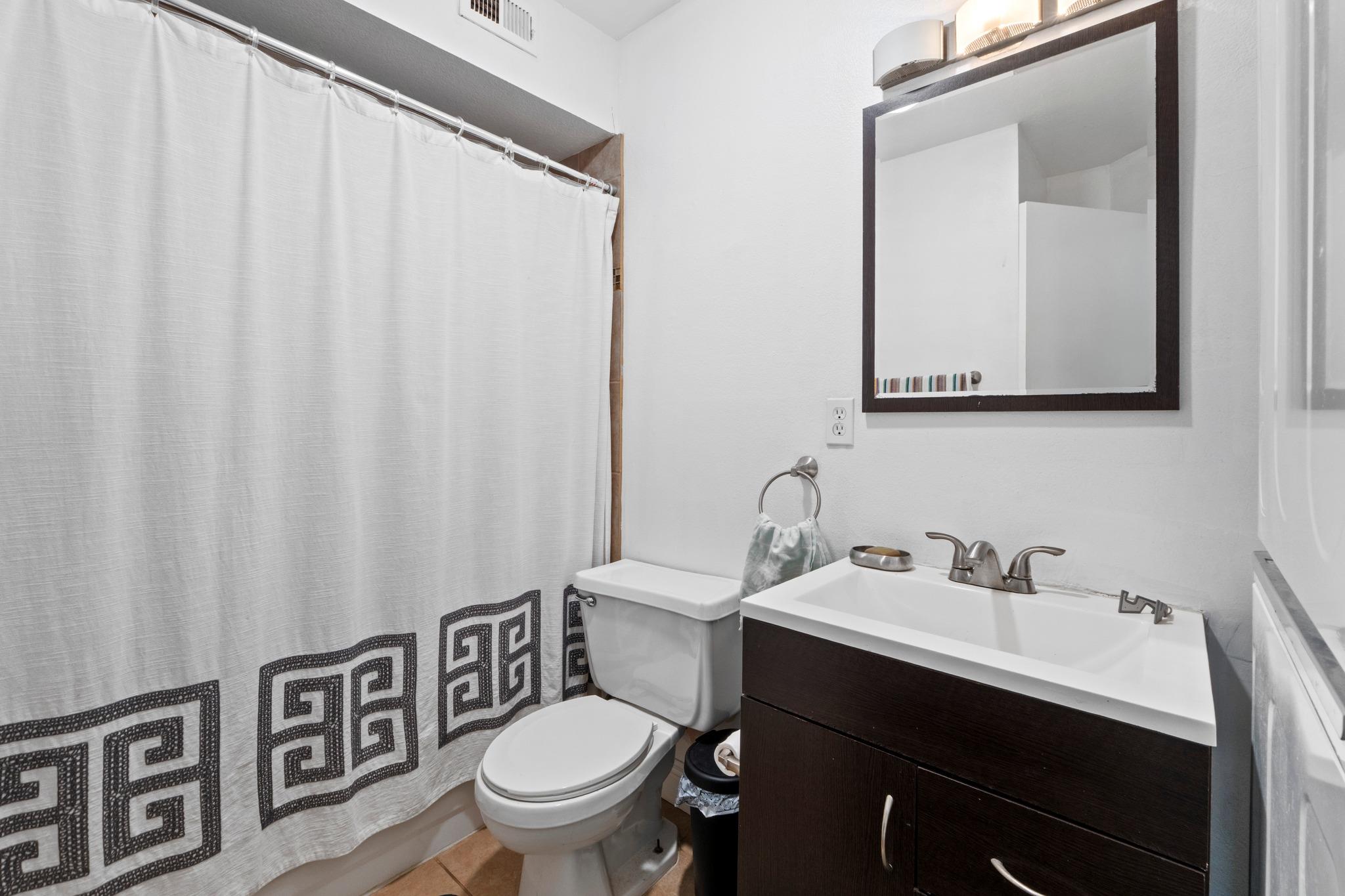 1750 Timber Ridge Rd # 102, Austin, TX 78741