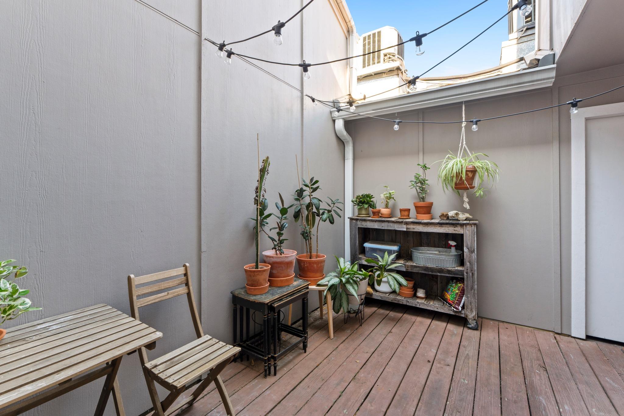 1750 Timber Ridge Rd # 102, Austin, TX 78741