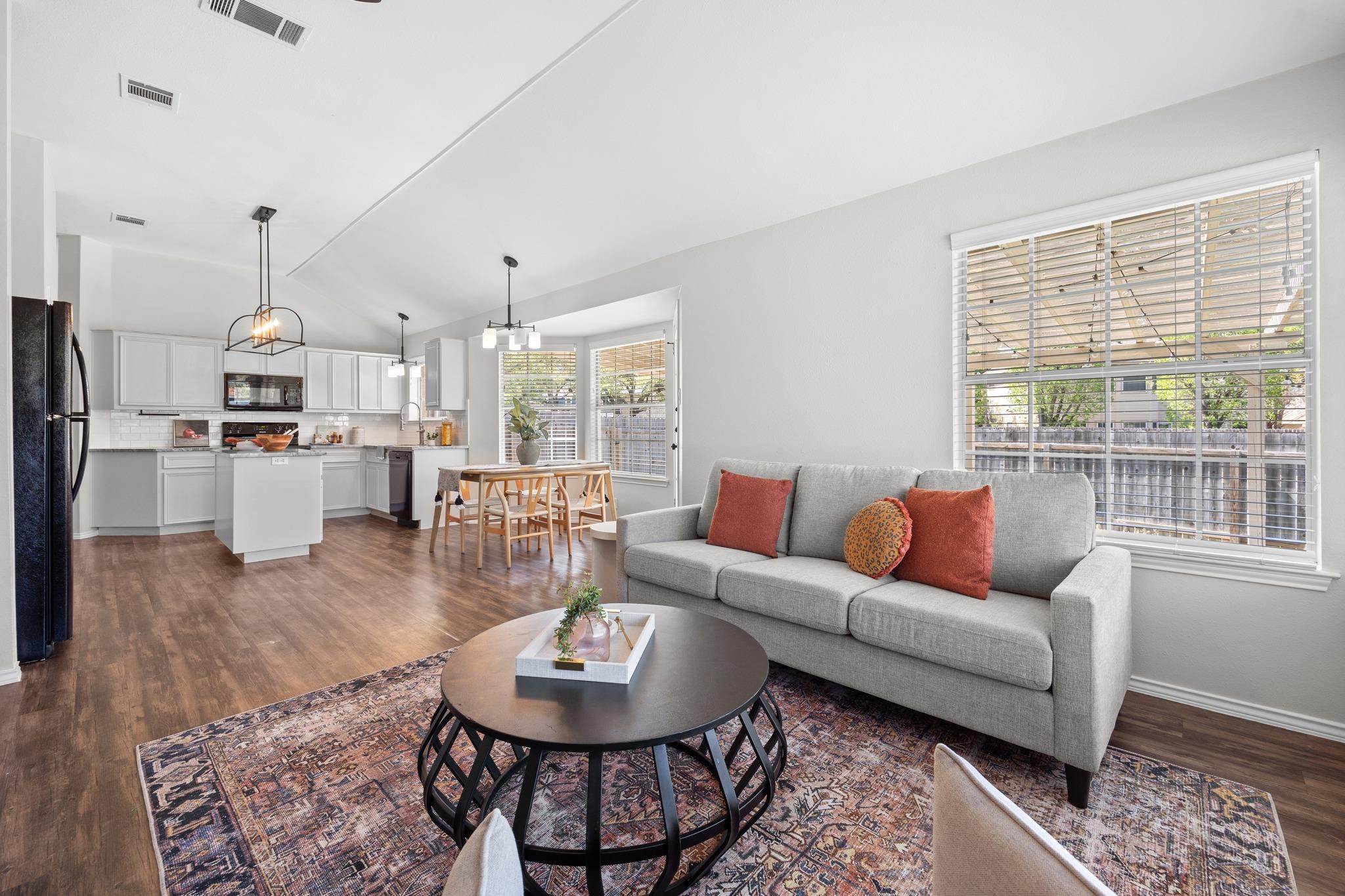 9006 Brimstone Ln, Austin, TX 78717